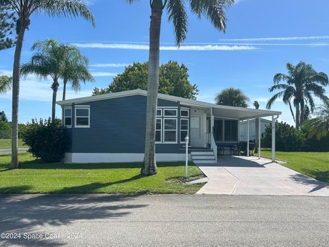 A home in Micco