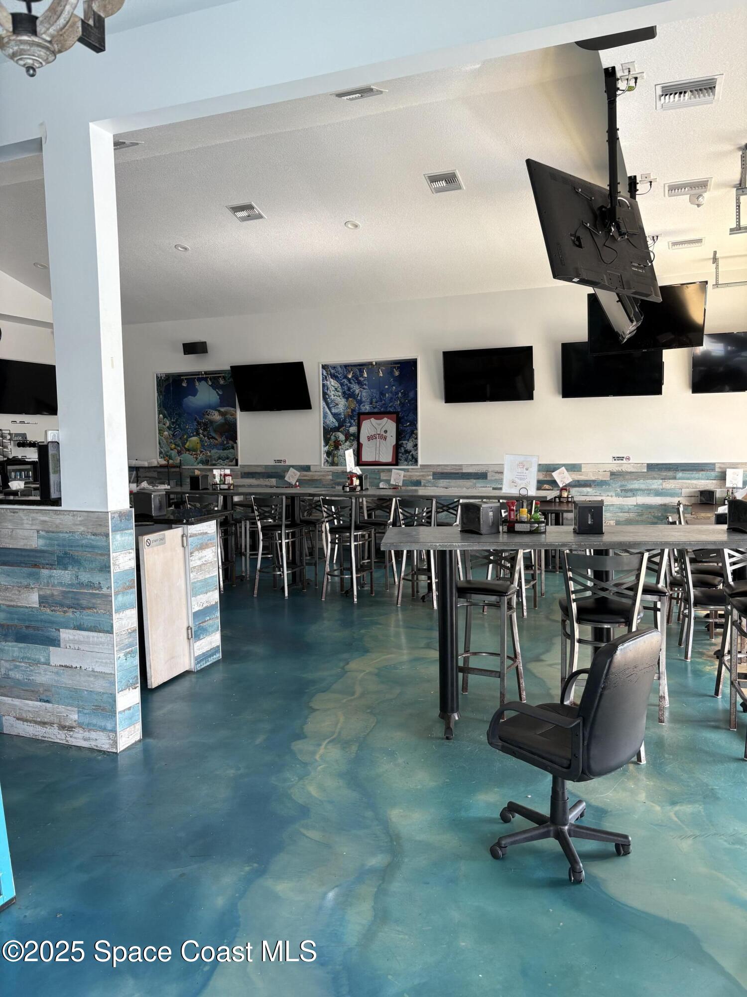 142 N Atlantic Avenue