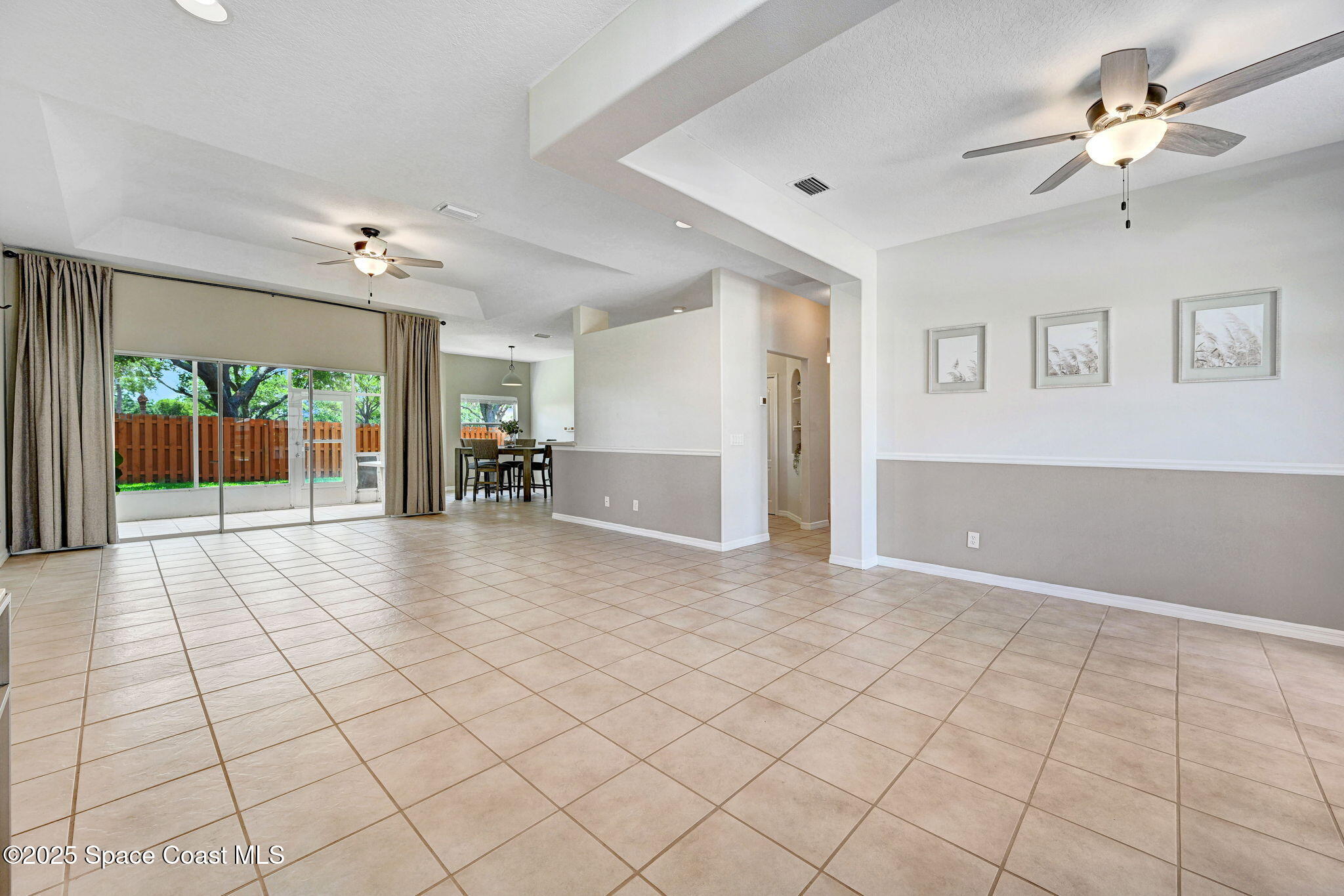 1745 Curlew Court