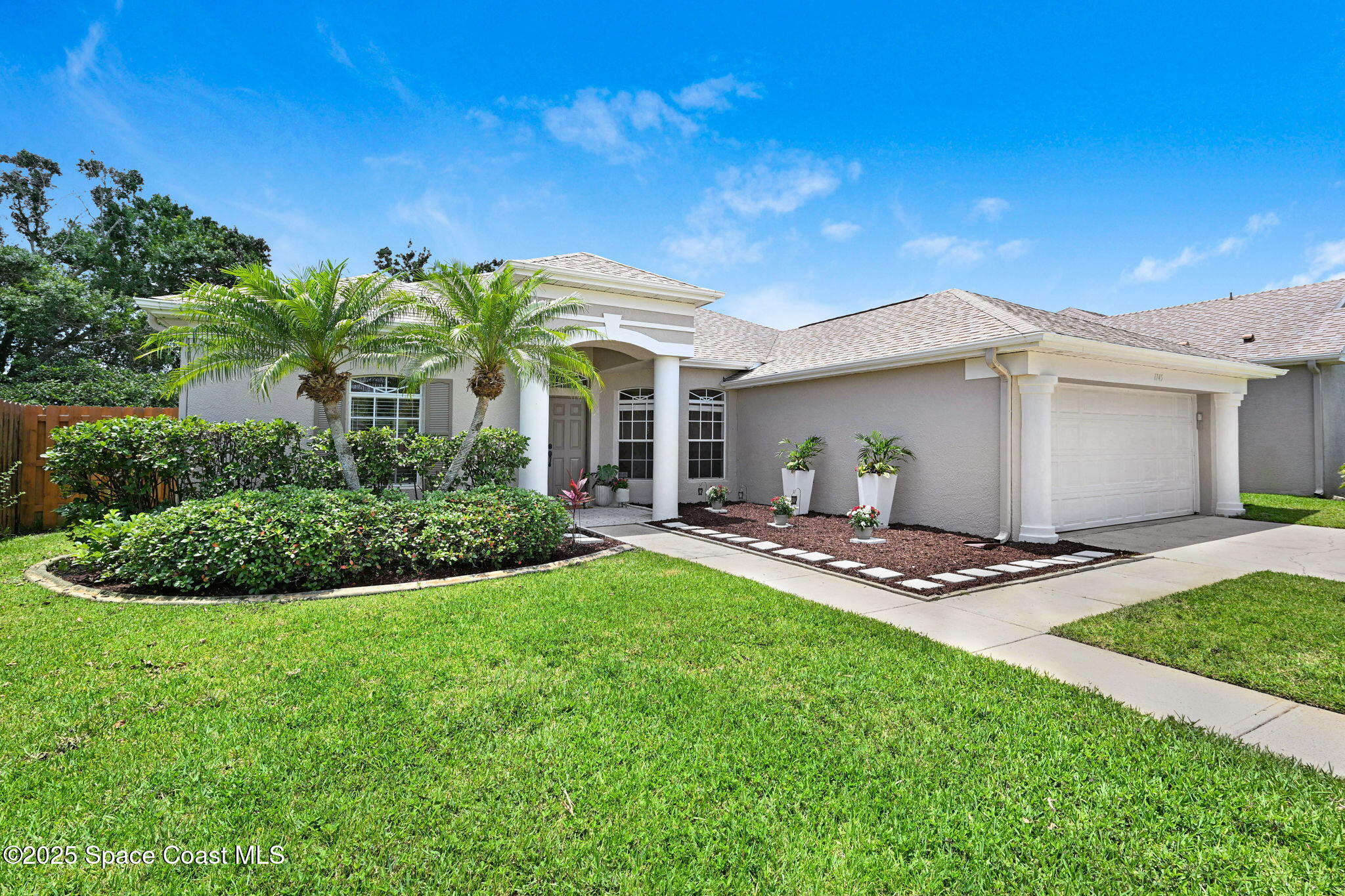 1745 Curlew Court