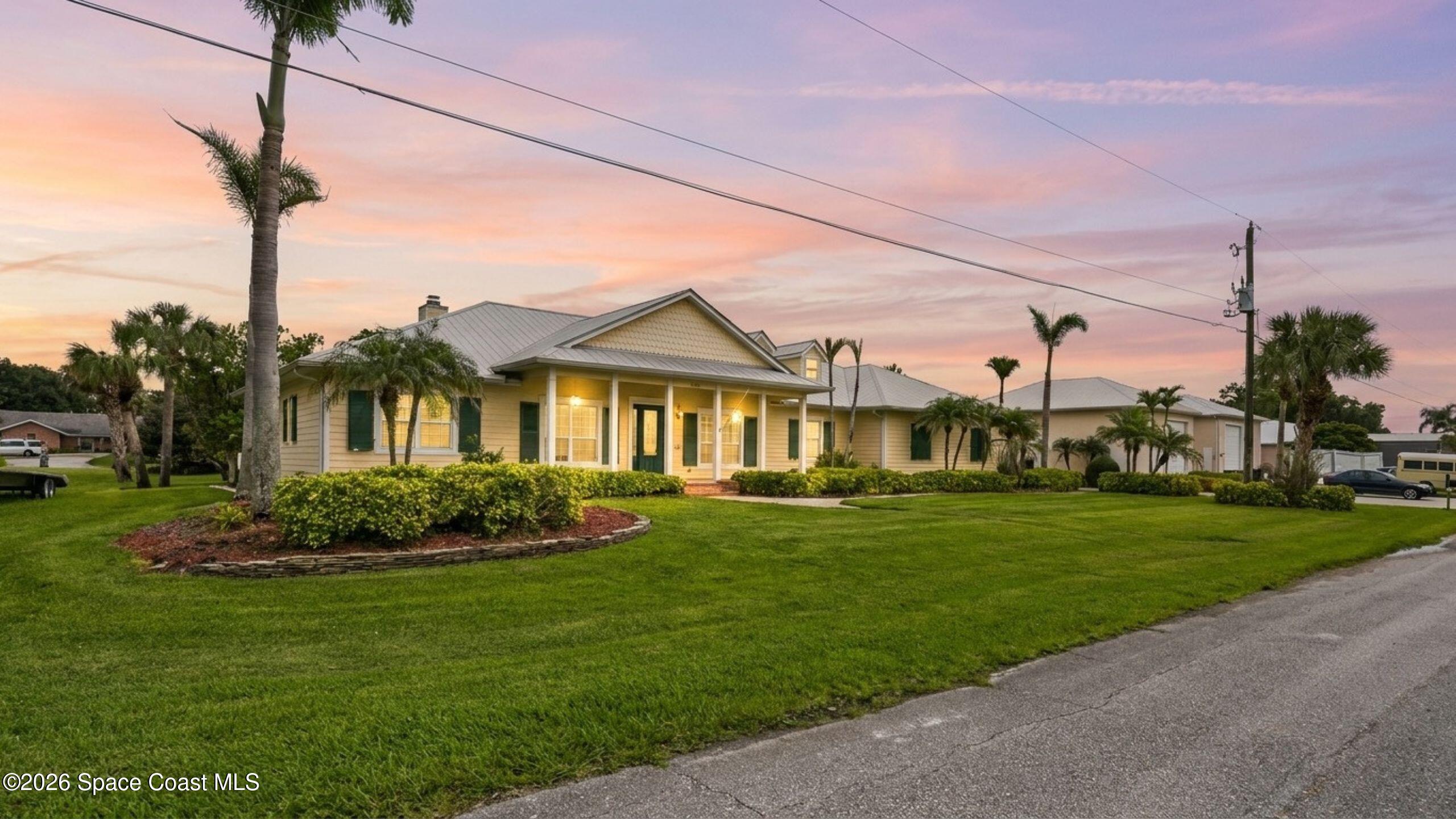 5120 White Heron Lane