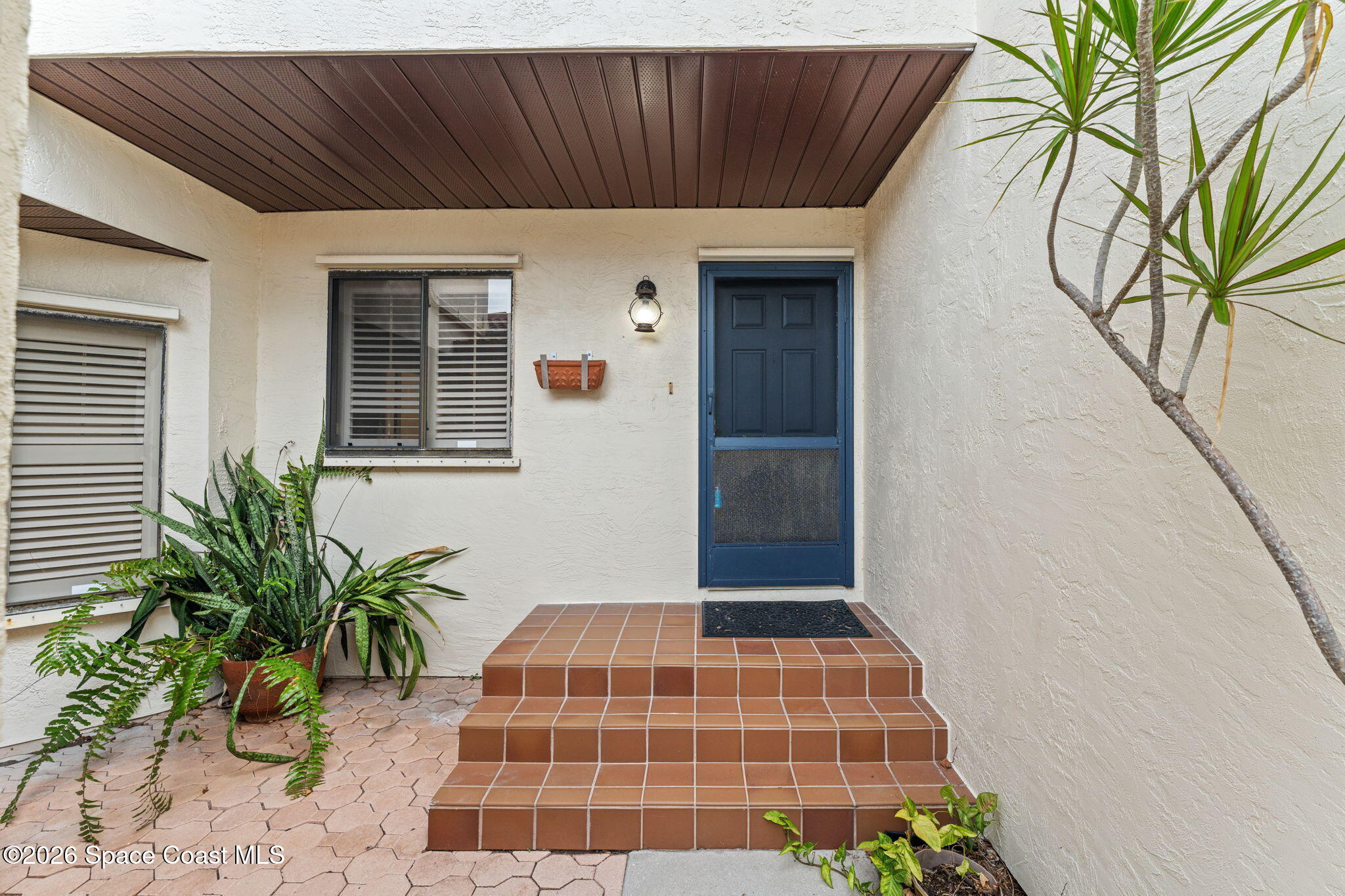 2305 Parkside Place 2305