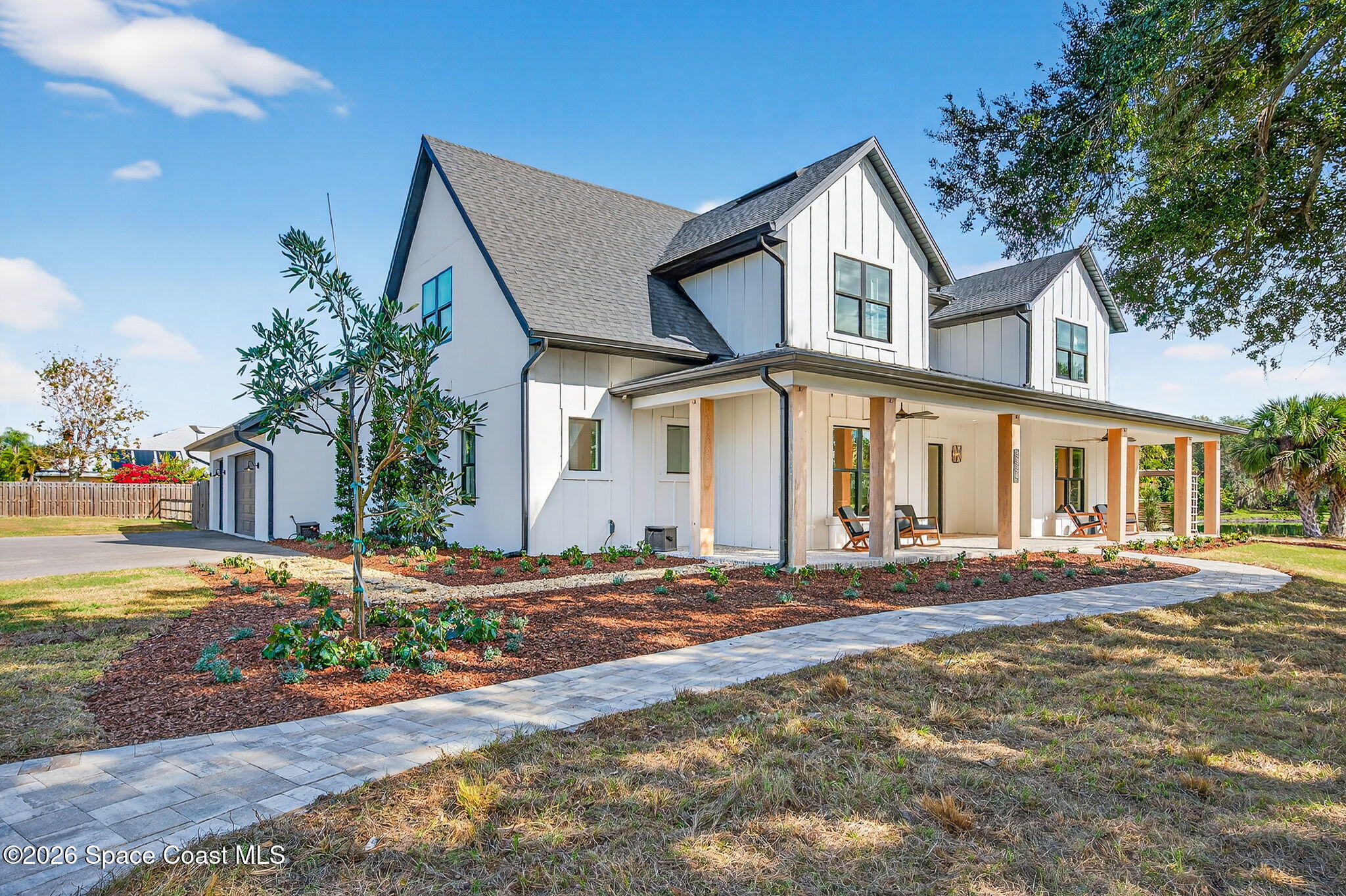 3334 N Tropical Trail