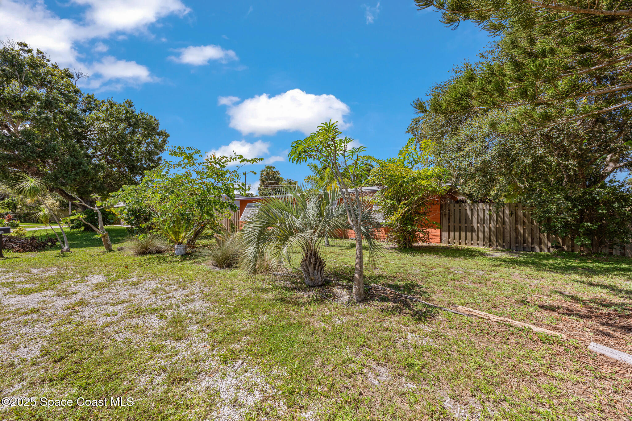 410 Lund Circle