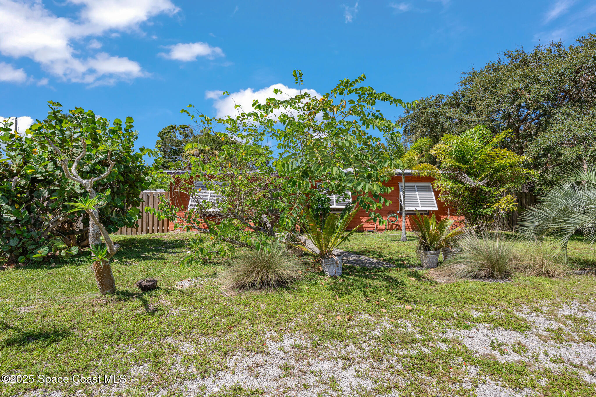 410 Lund Circle