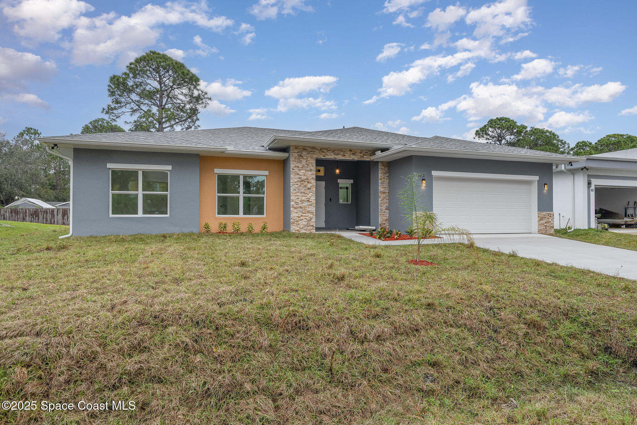 123 Garylind Street SW