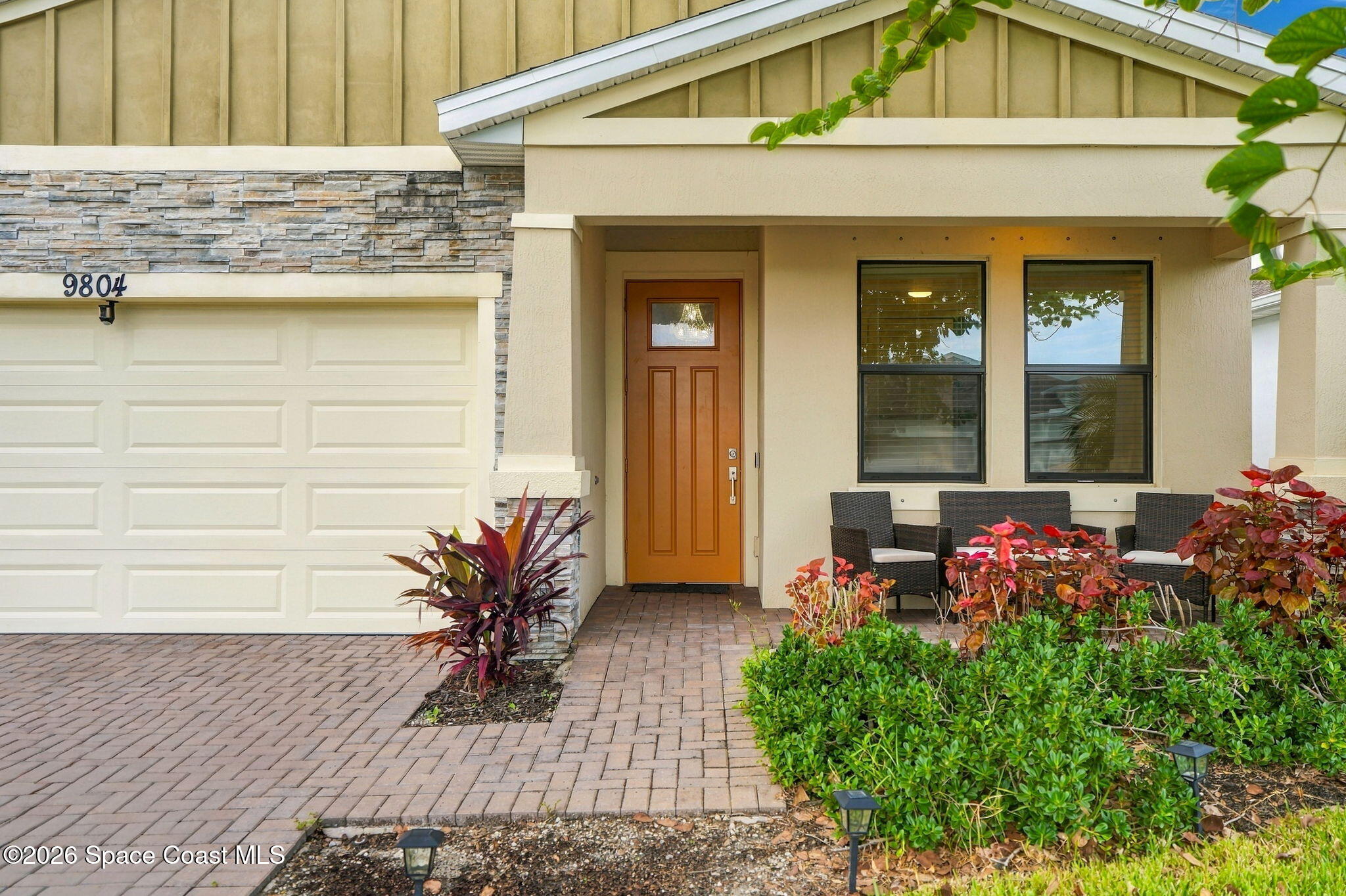 9804 Alister Drive