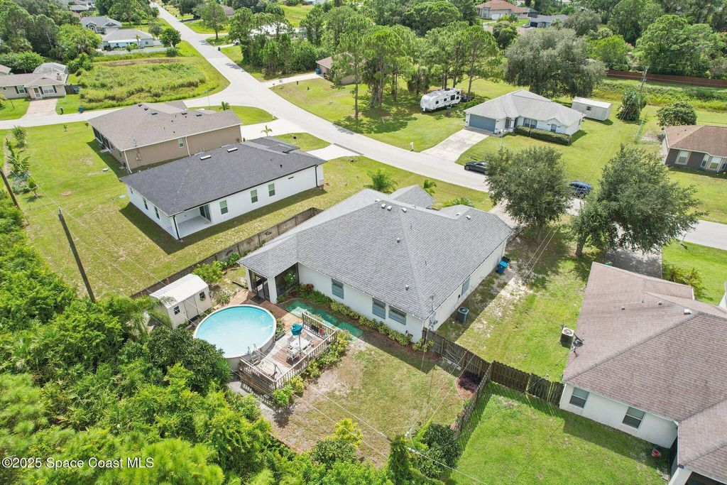 Photo of 1265 Sandusky Street SE, Palm Bay, FL 32909 (MLS # 1057548)