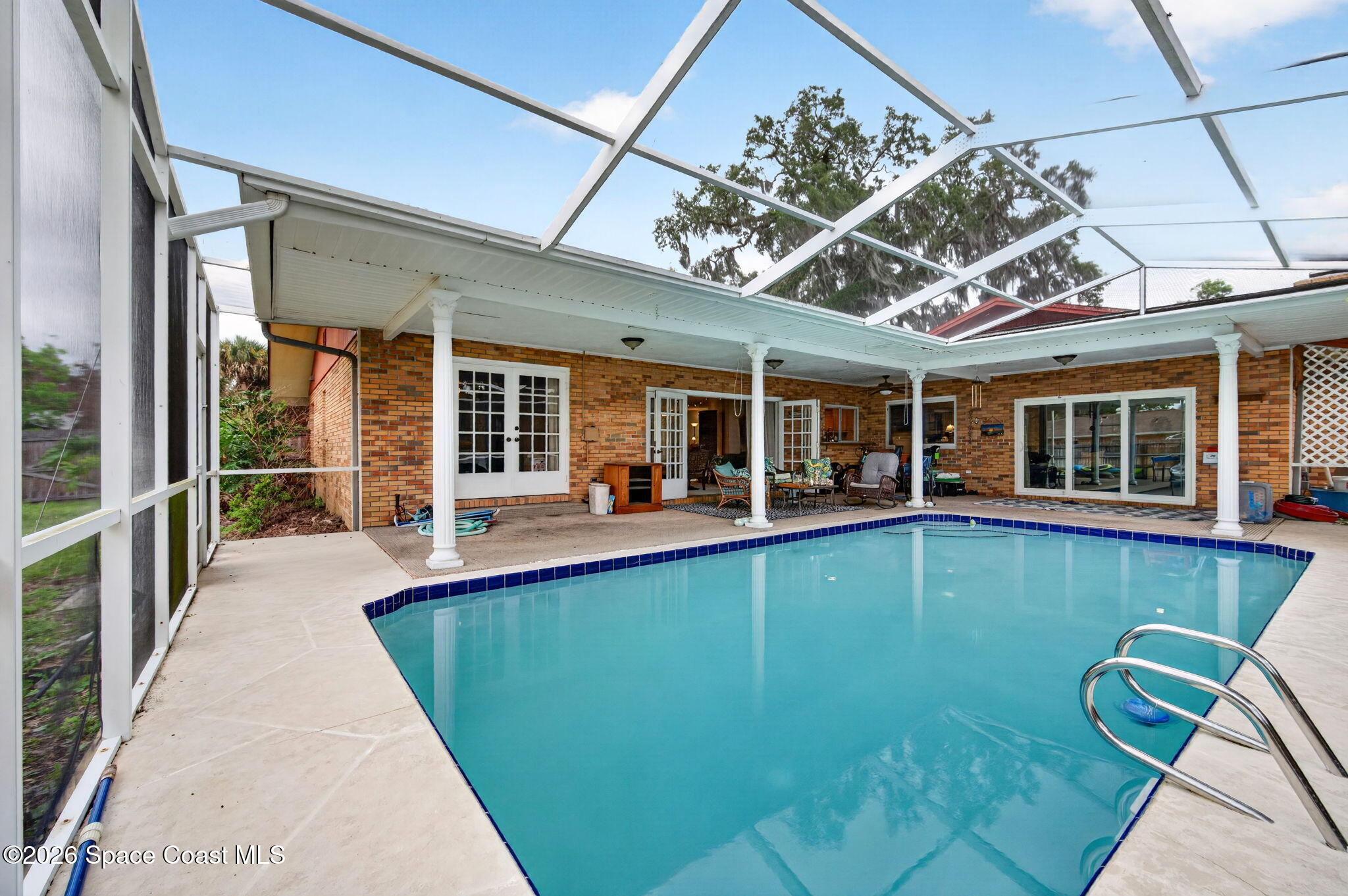 1950 Bedford Drive