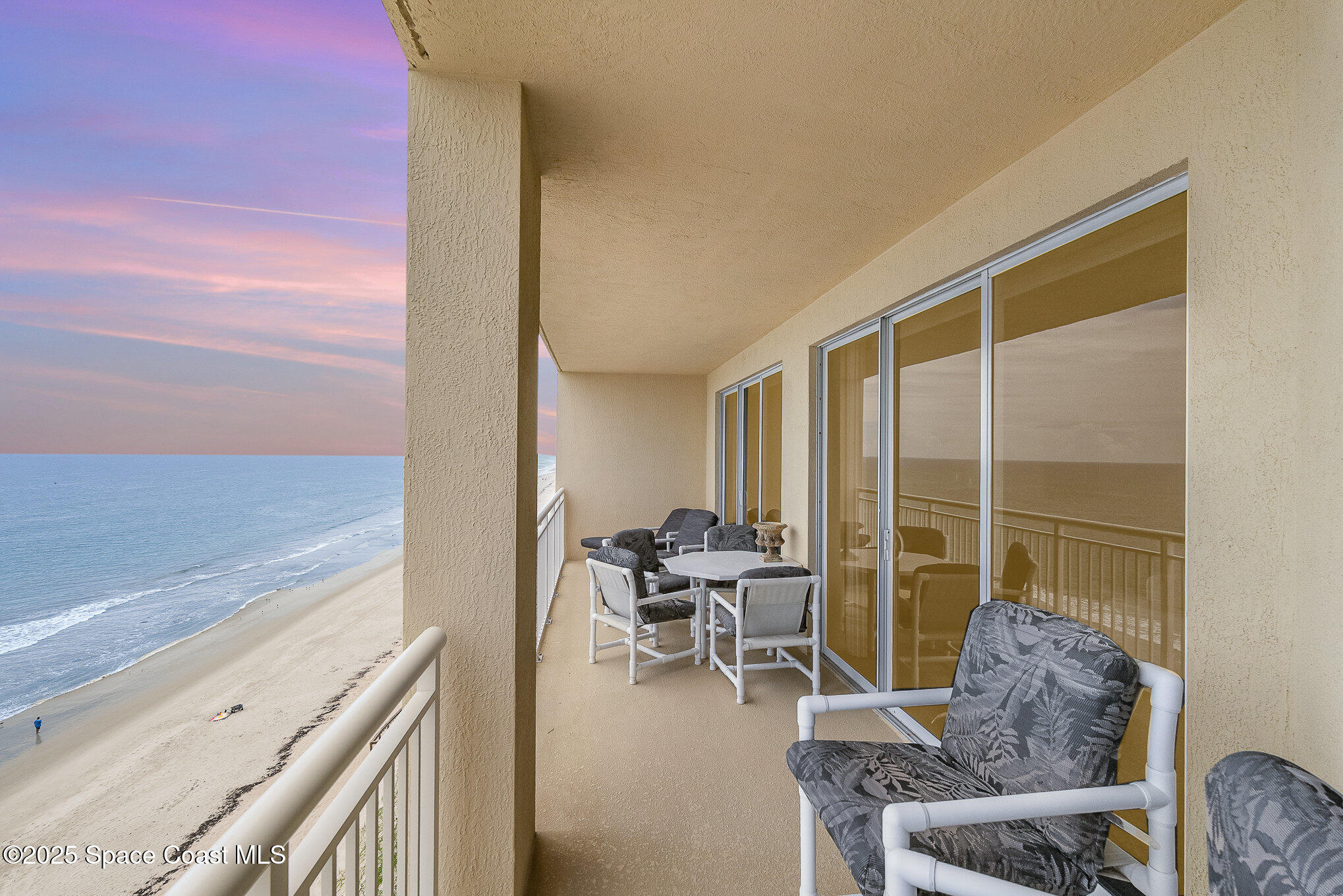 1025 Highway A1a 902