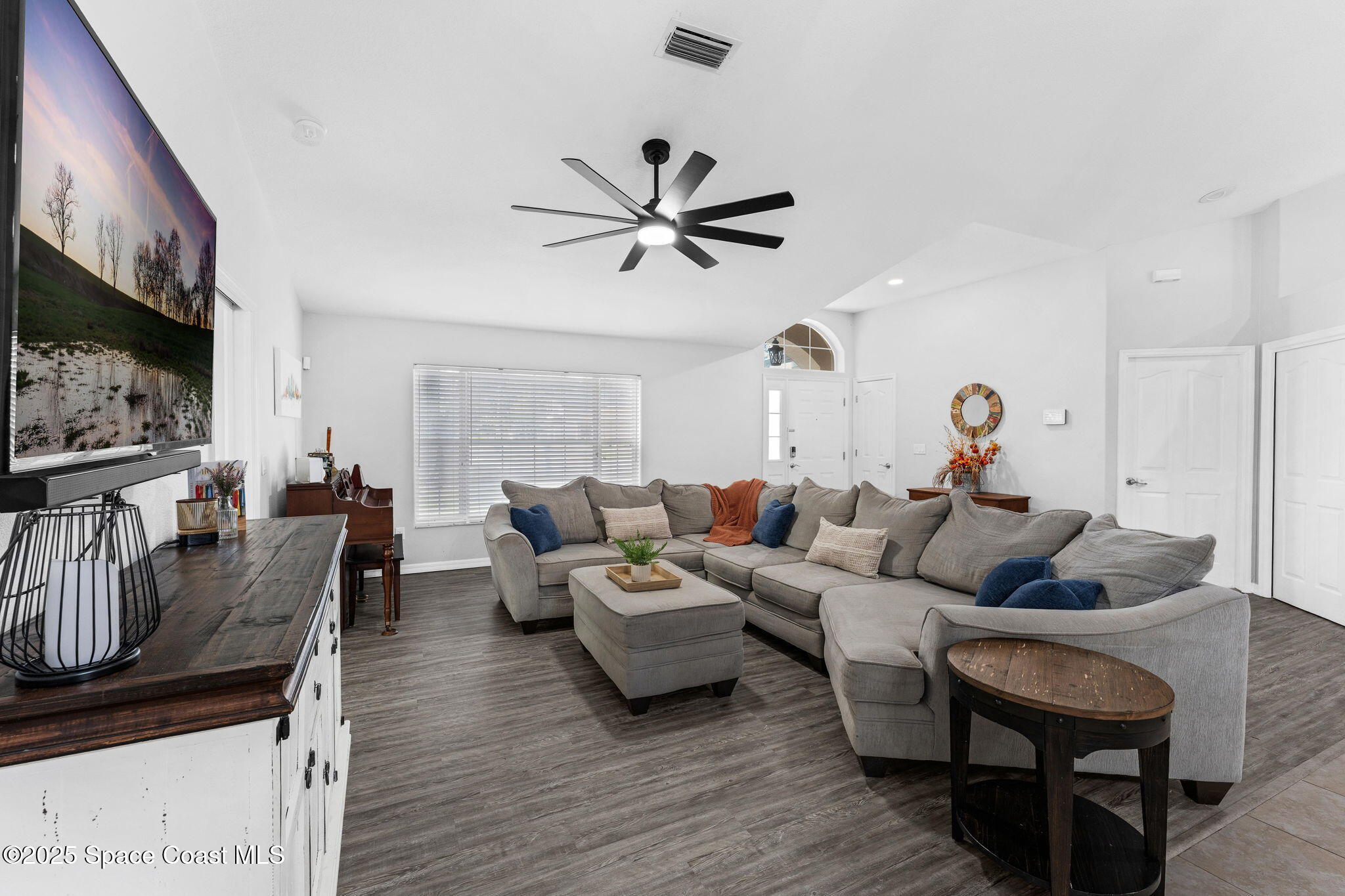 3620 Belle Arbor Circle W