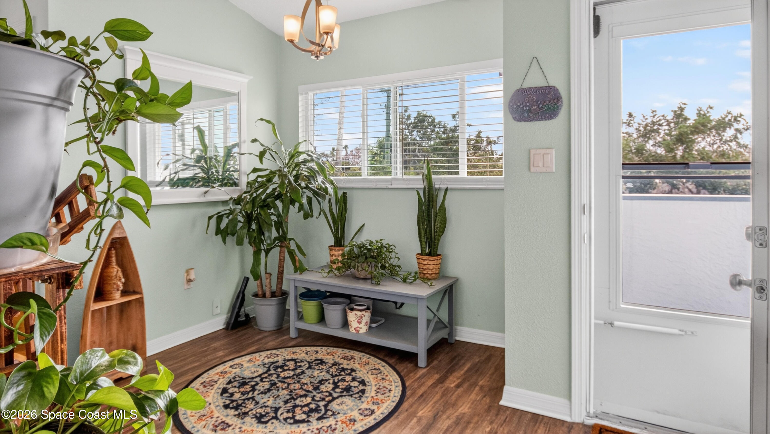 222 Beach Park Lane V76