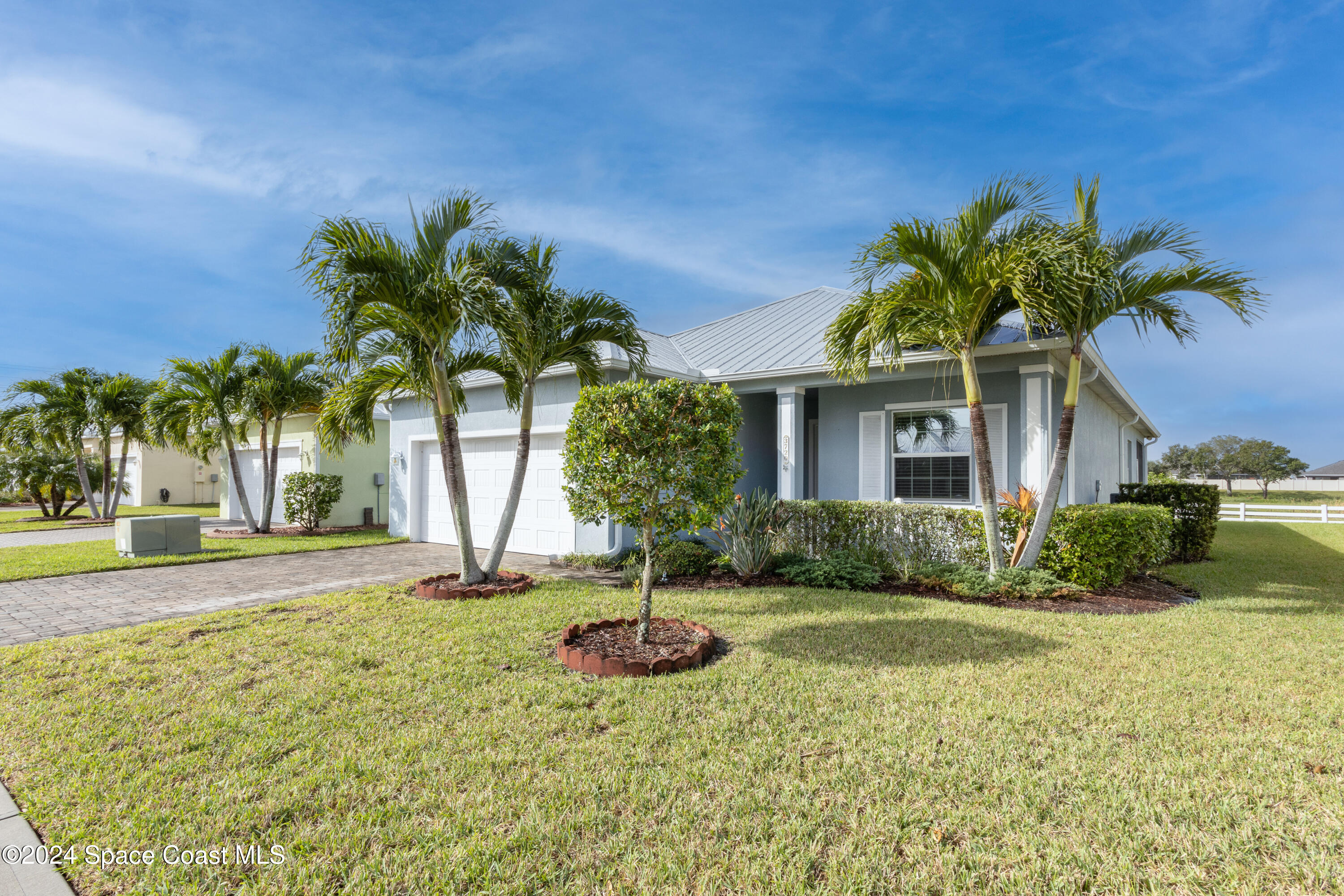 3720 Alamanda Key Drive