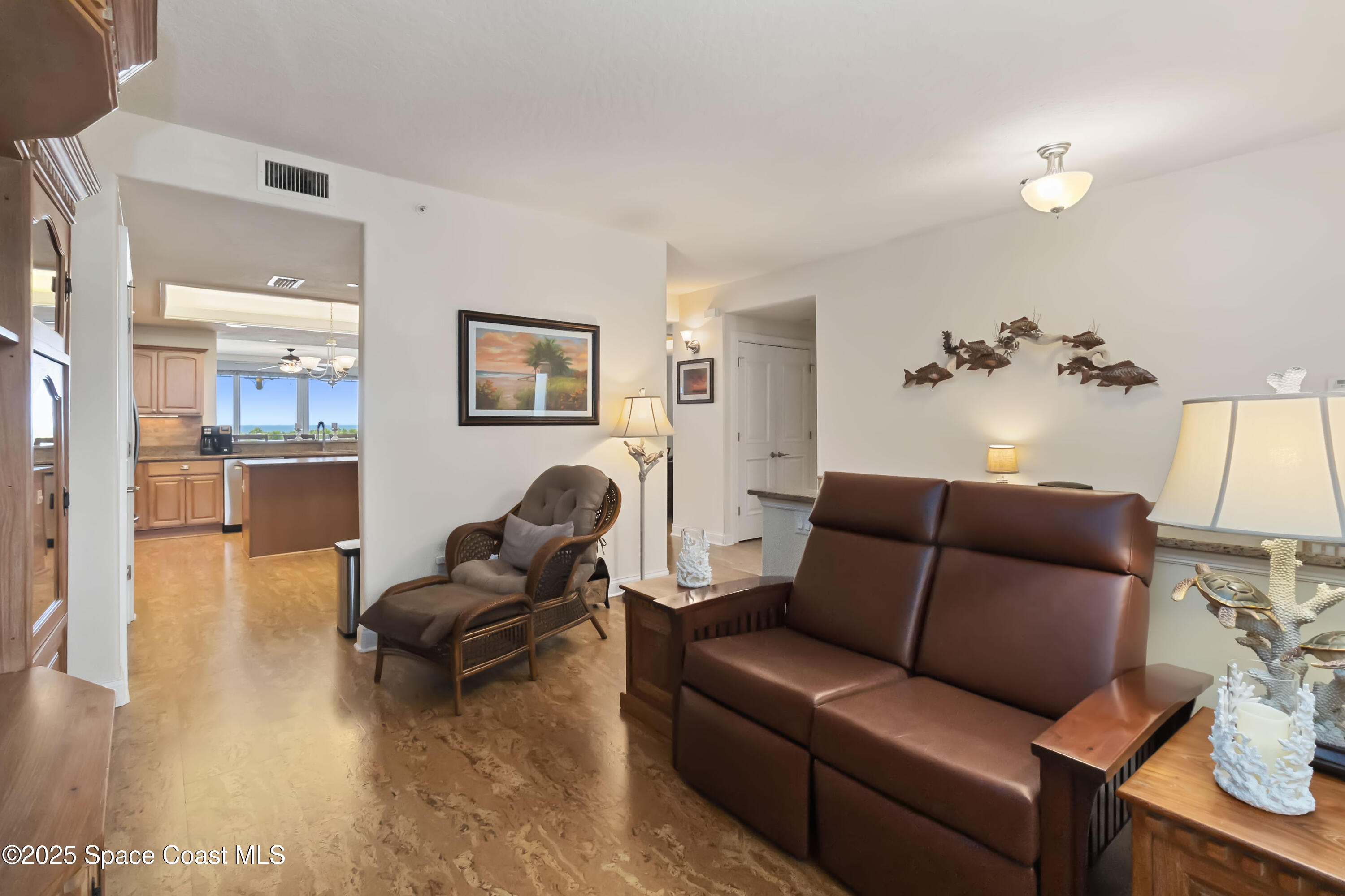 1 Eighth Avenue 1204