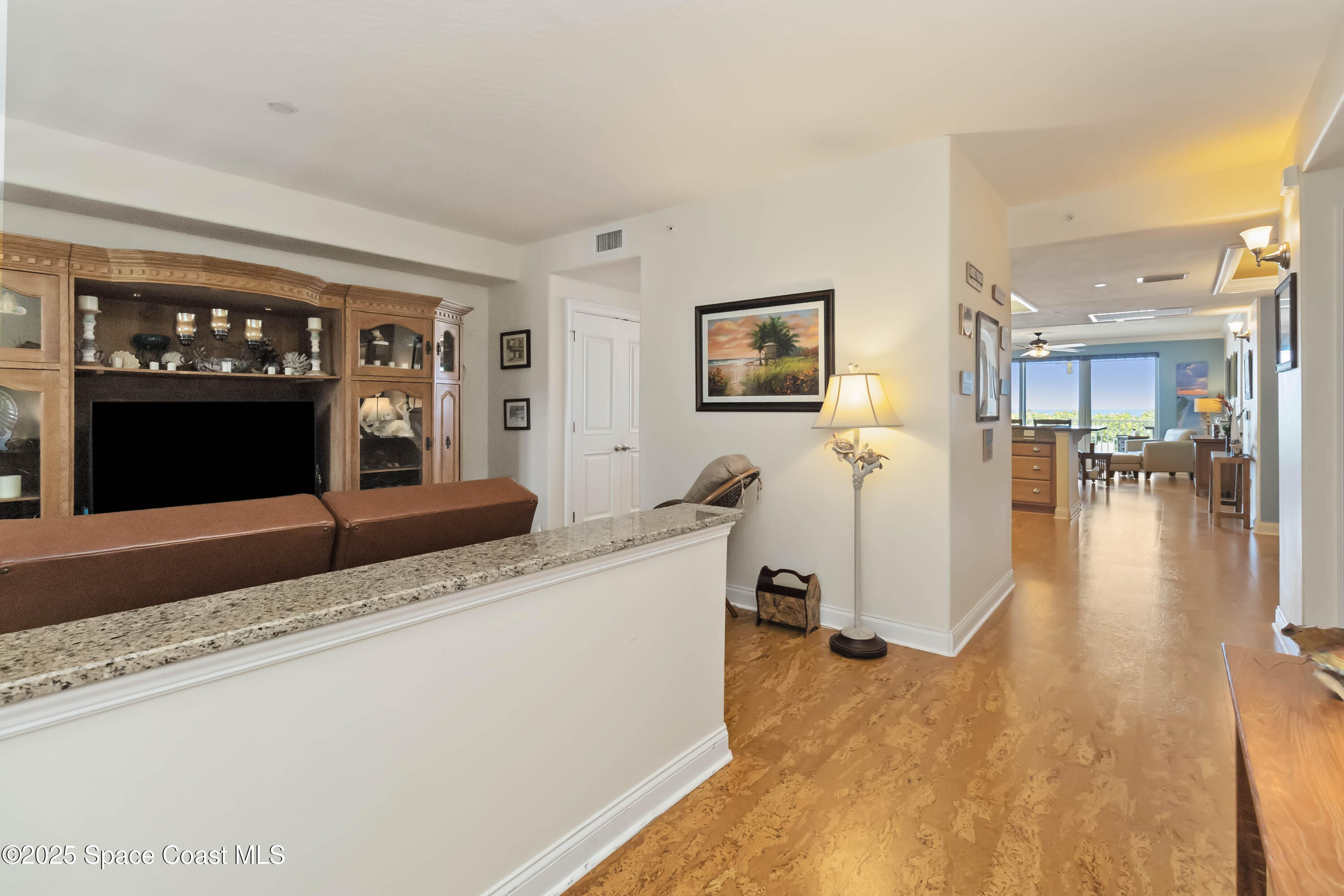 1 Eighth Avenue 1204