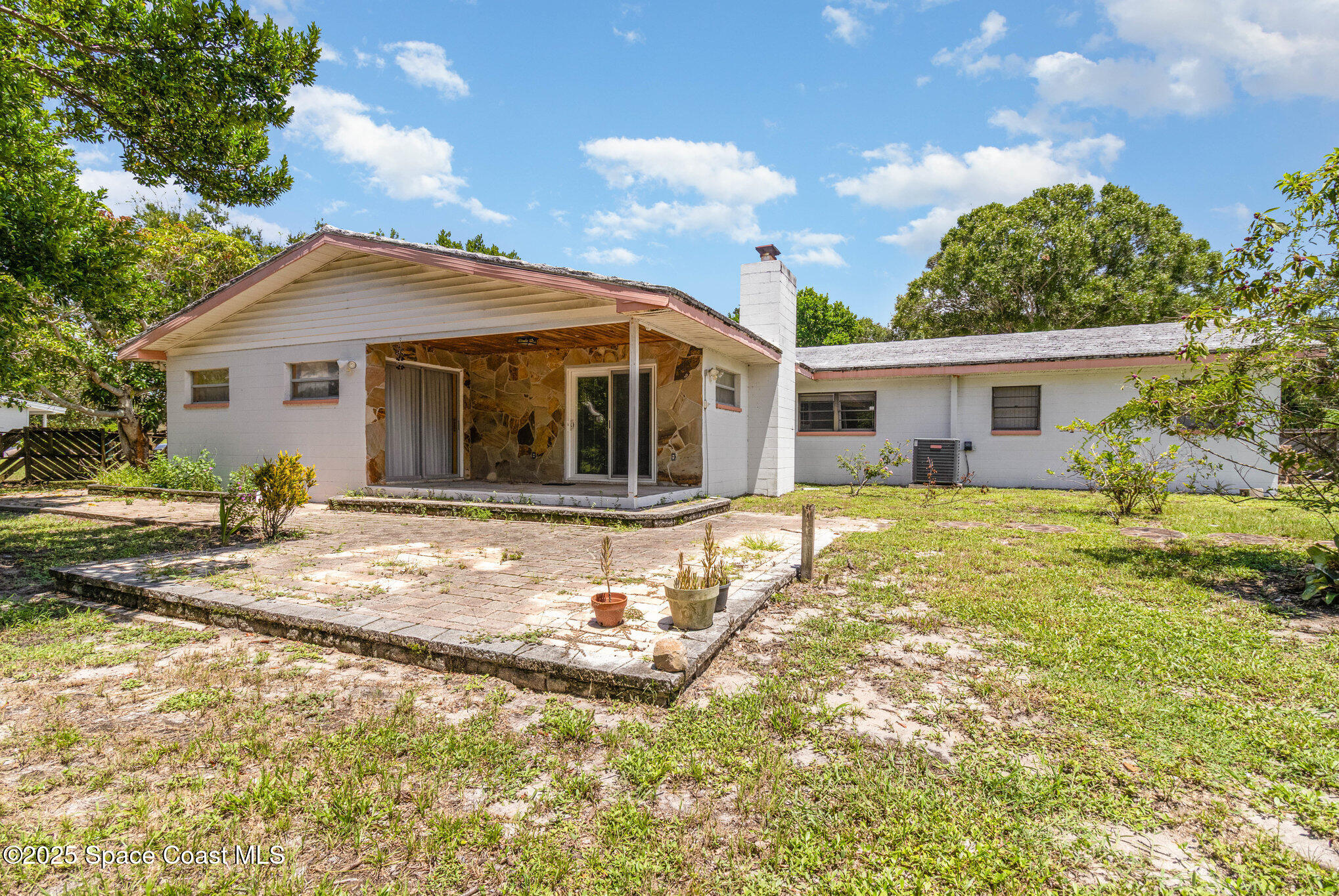 198 Magnolia Avenue
