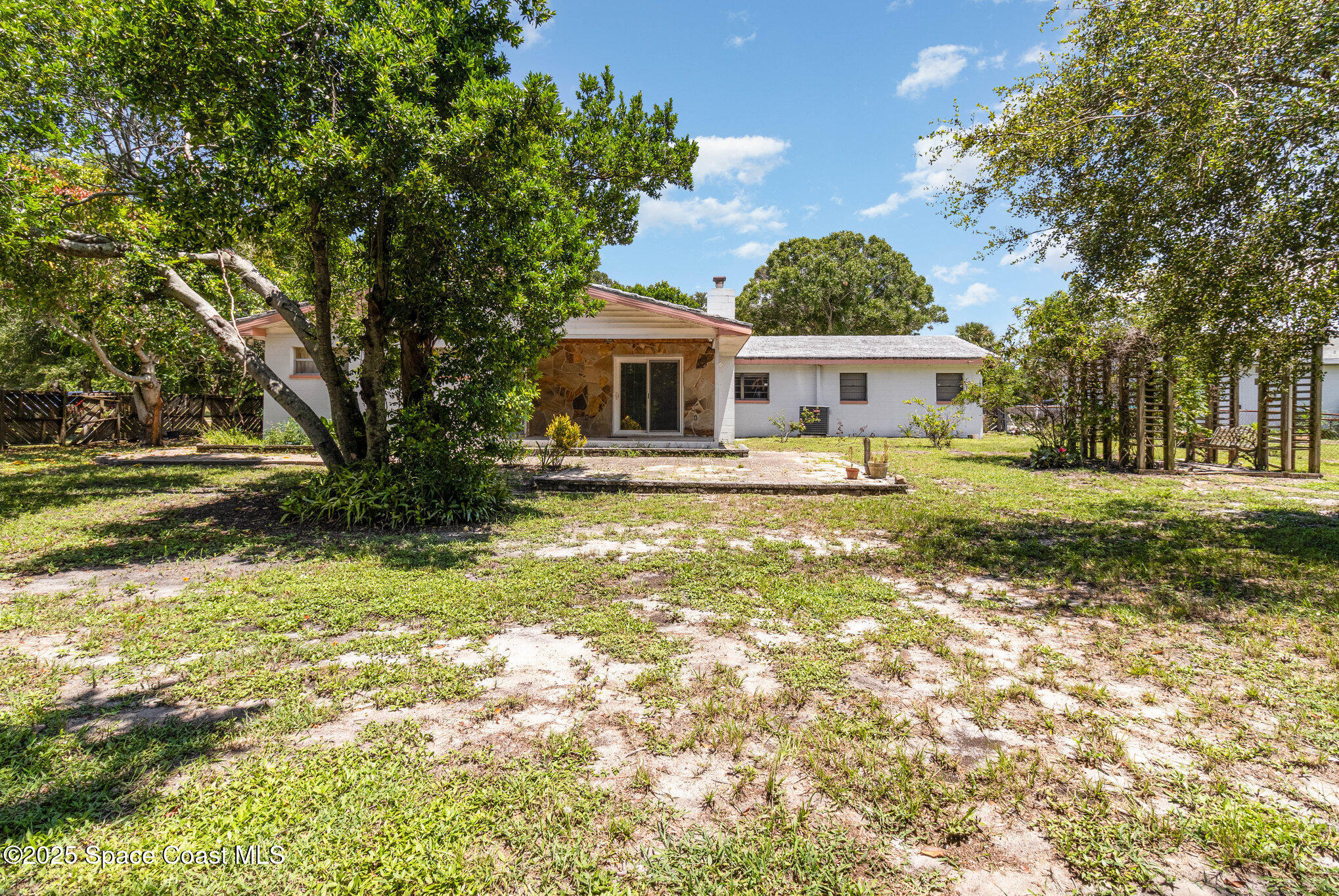 198 Magnolia Avenue