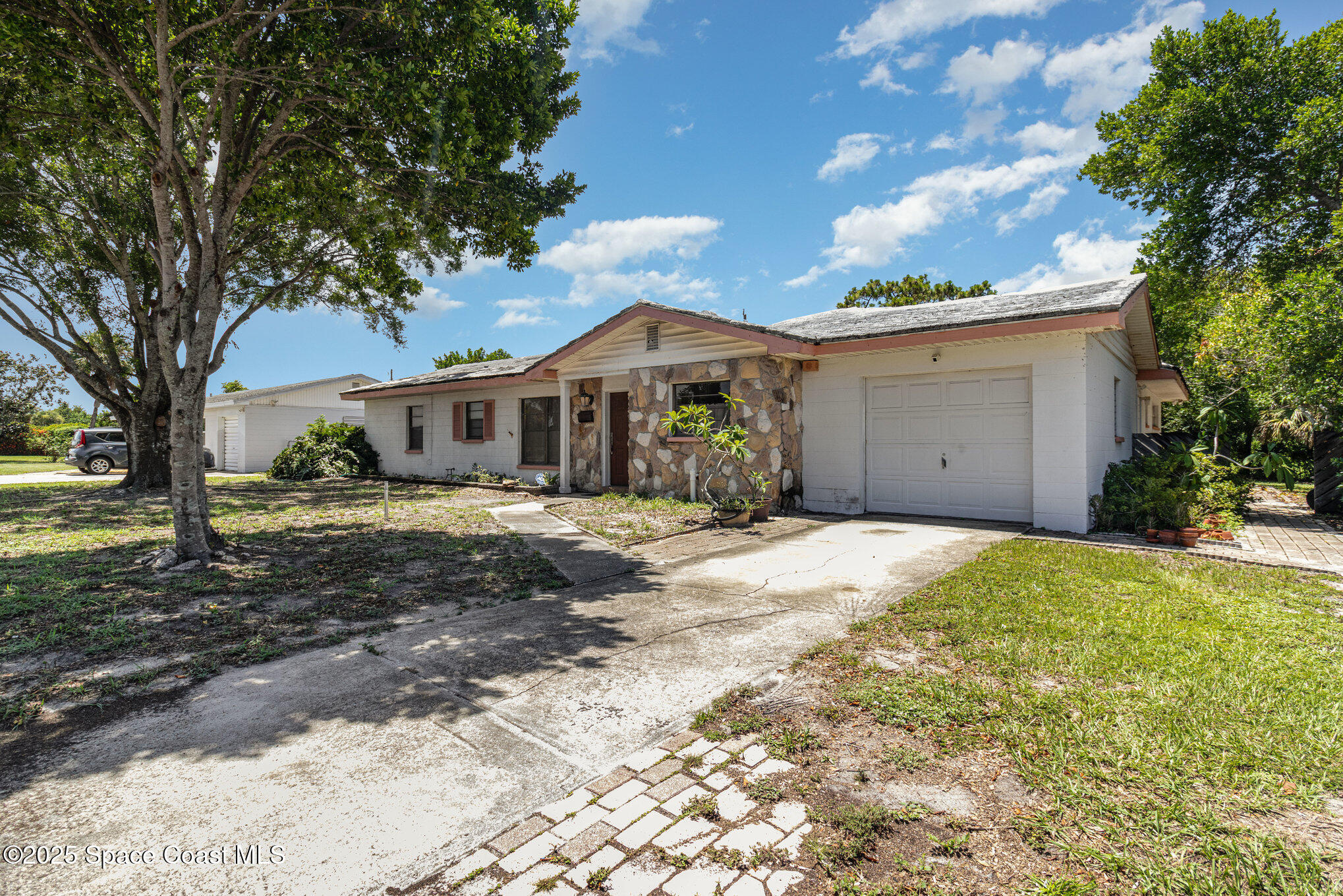 198 Magnolia Avenue