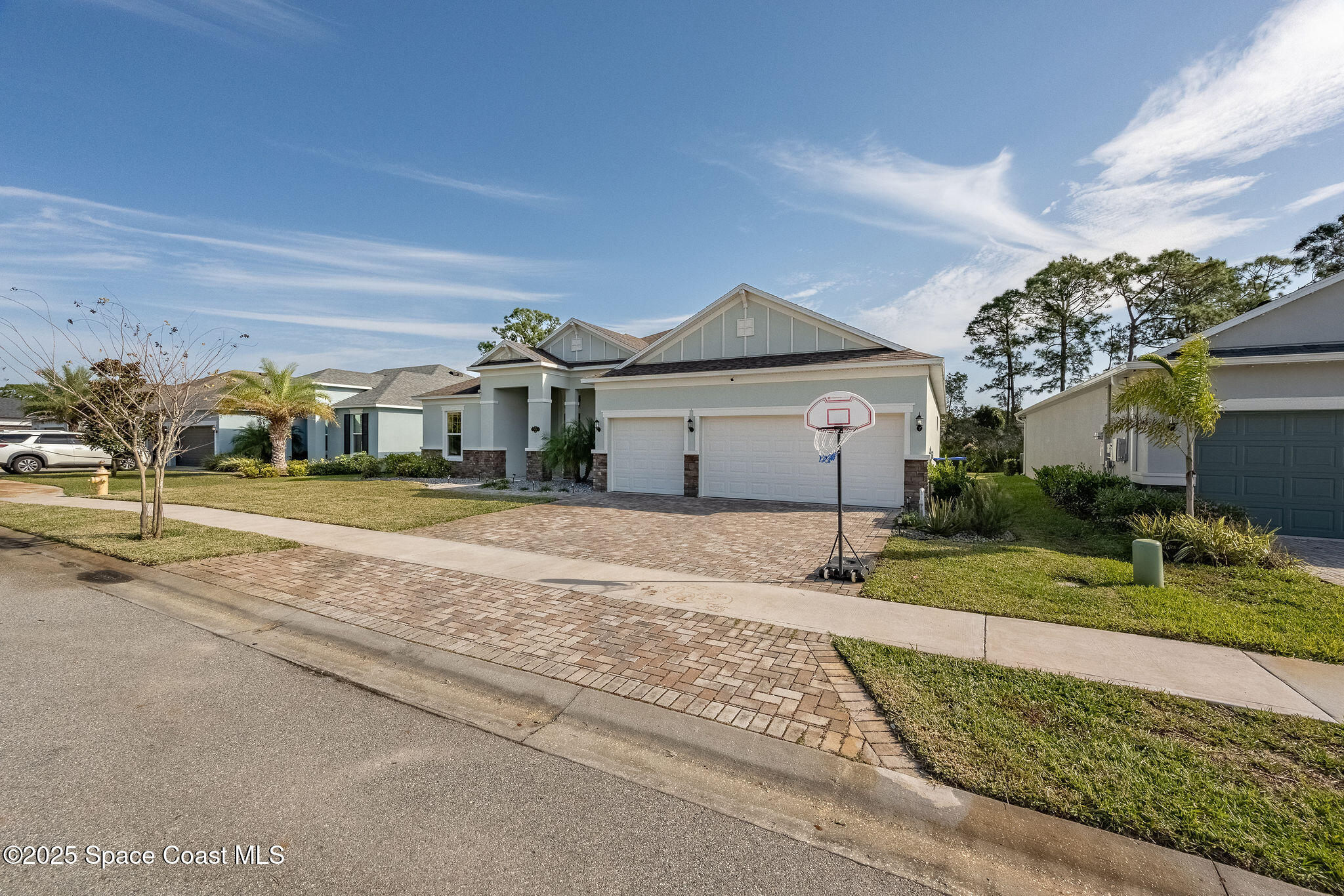 1984 Crossbill Drive