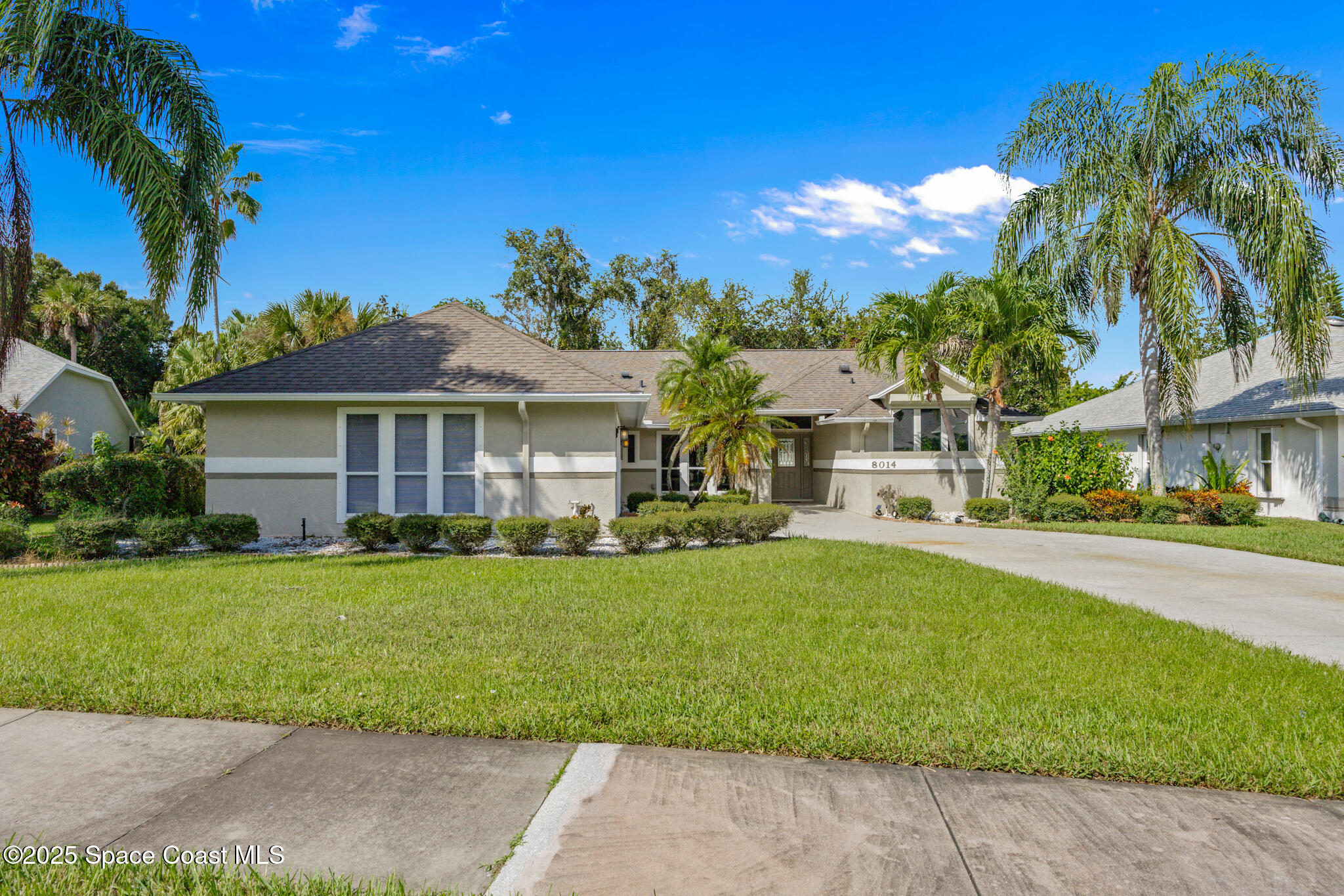 8014 Glastonbury Place