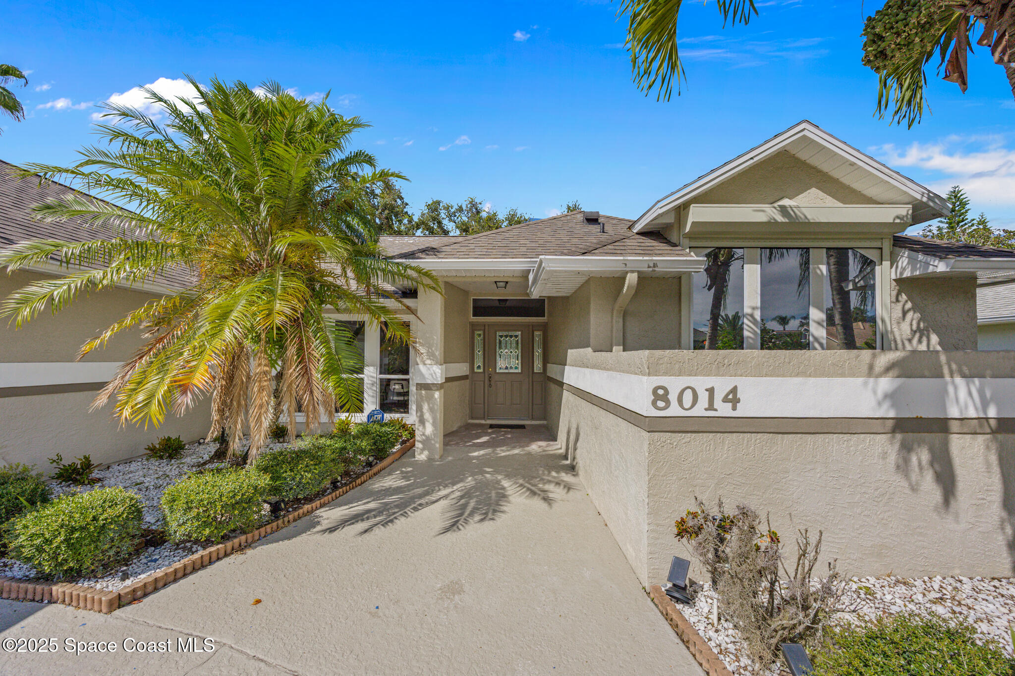 8014 Glastonbury Place