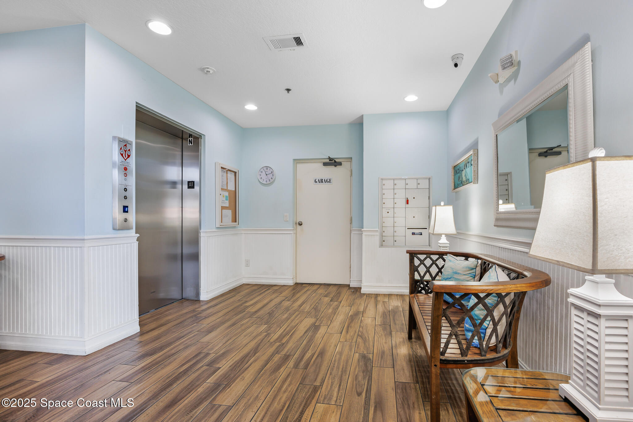 925 N Highway A1a 203