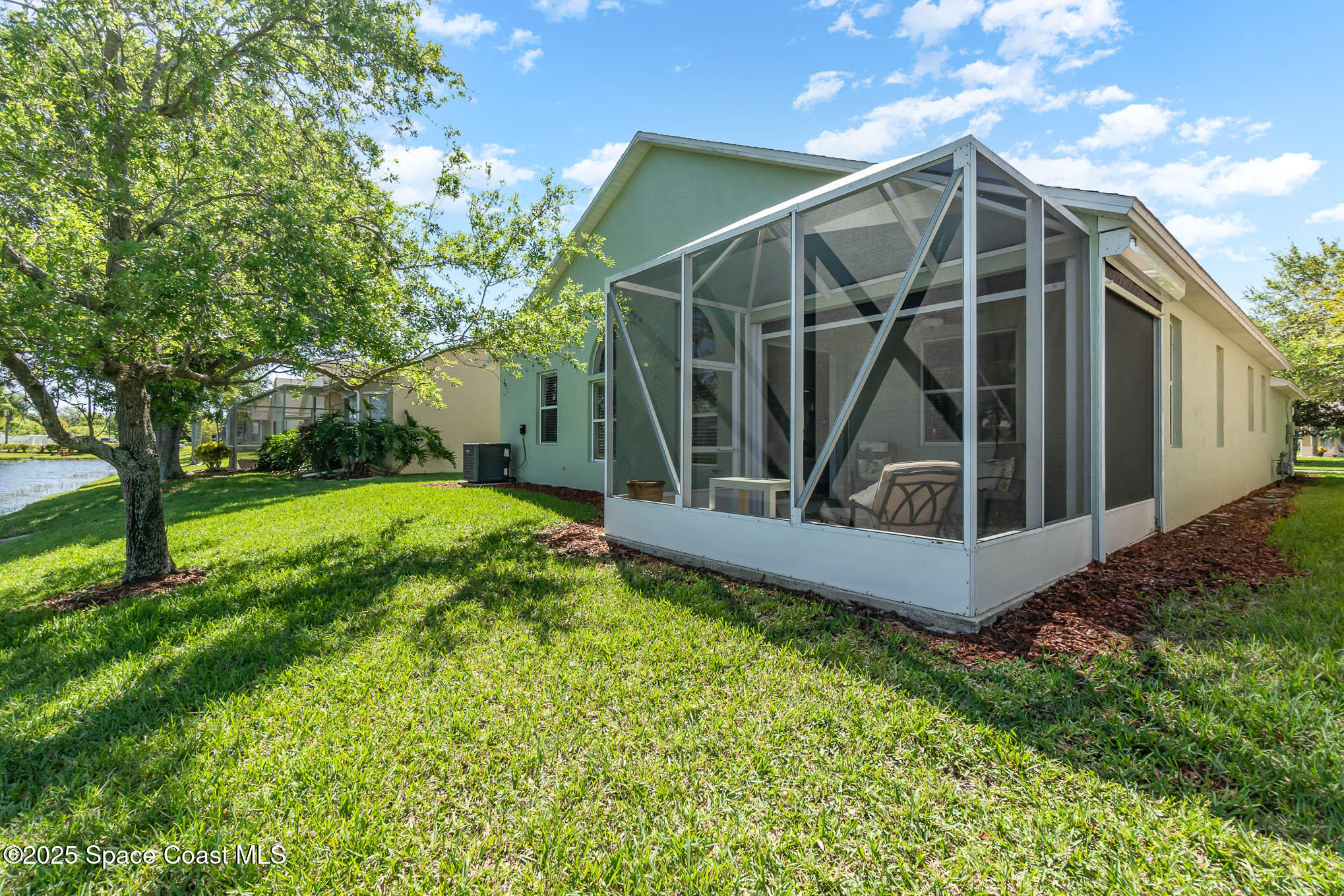 4442 Bowmore Place