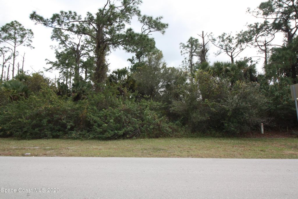 listing image 0