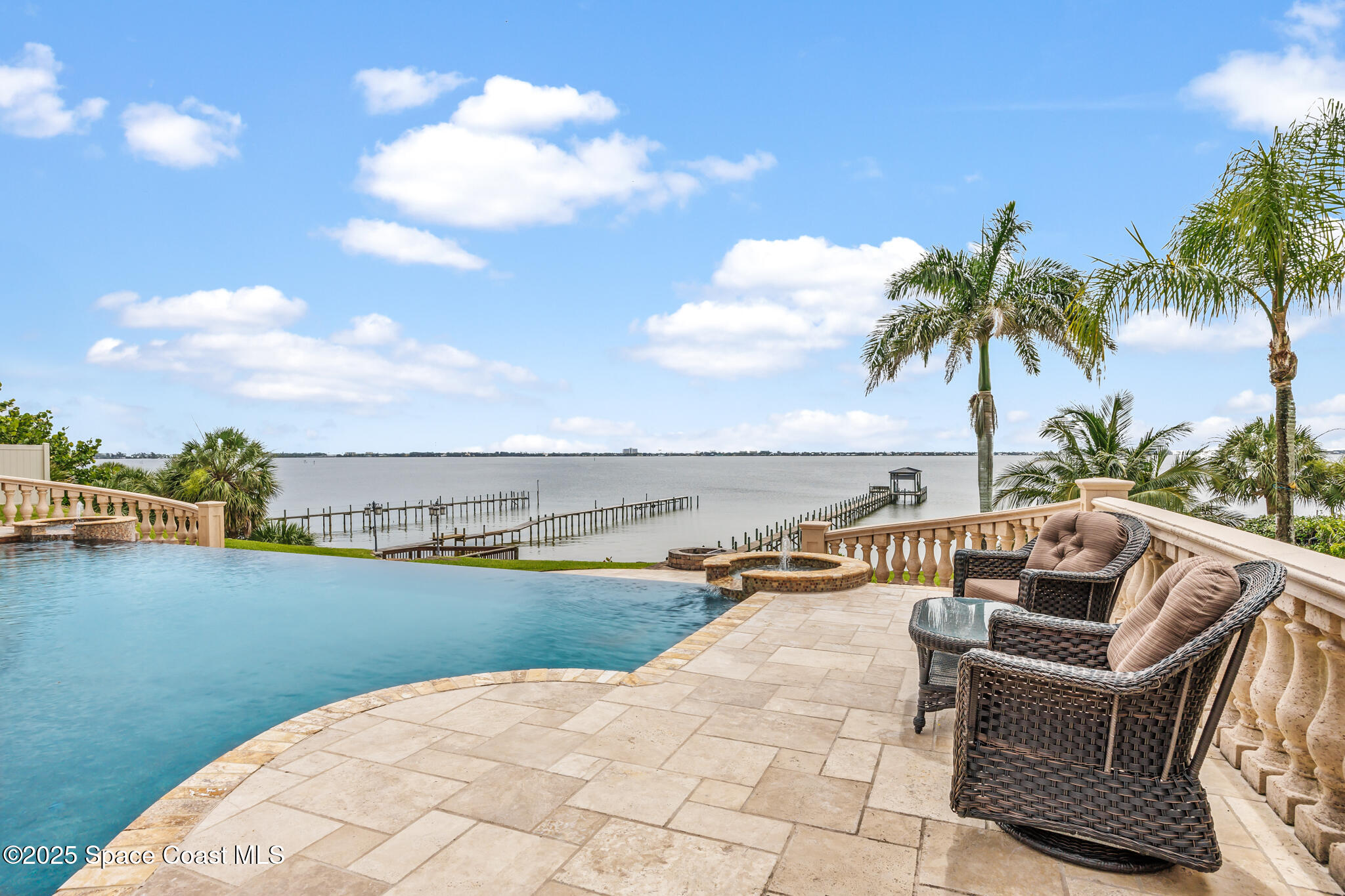 671 Indian River Drive