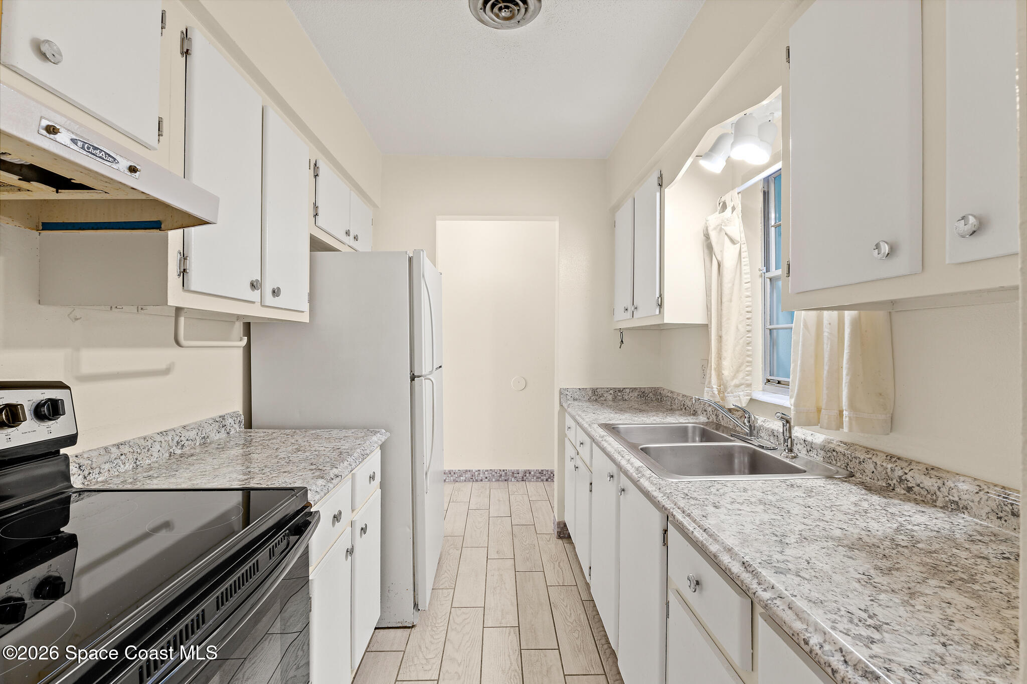 311 Taylor Avenue G20