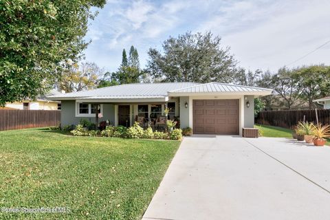461 Easy Street Sebastian FL 32958