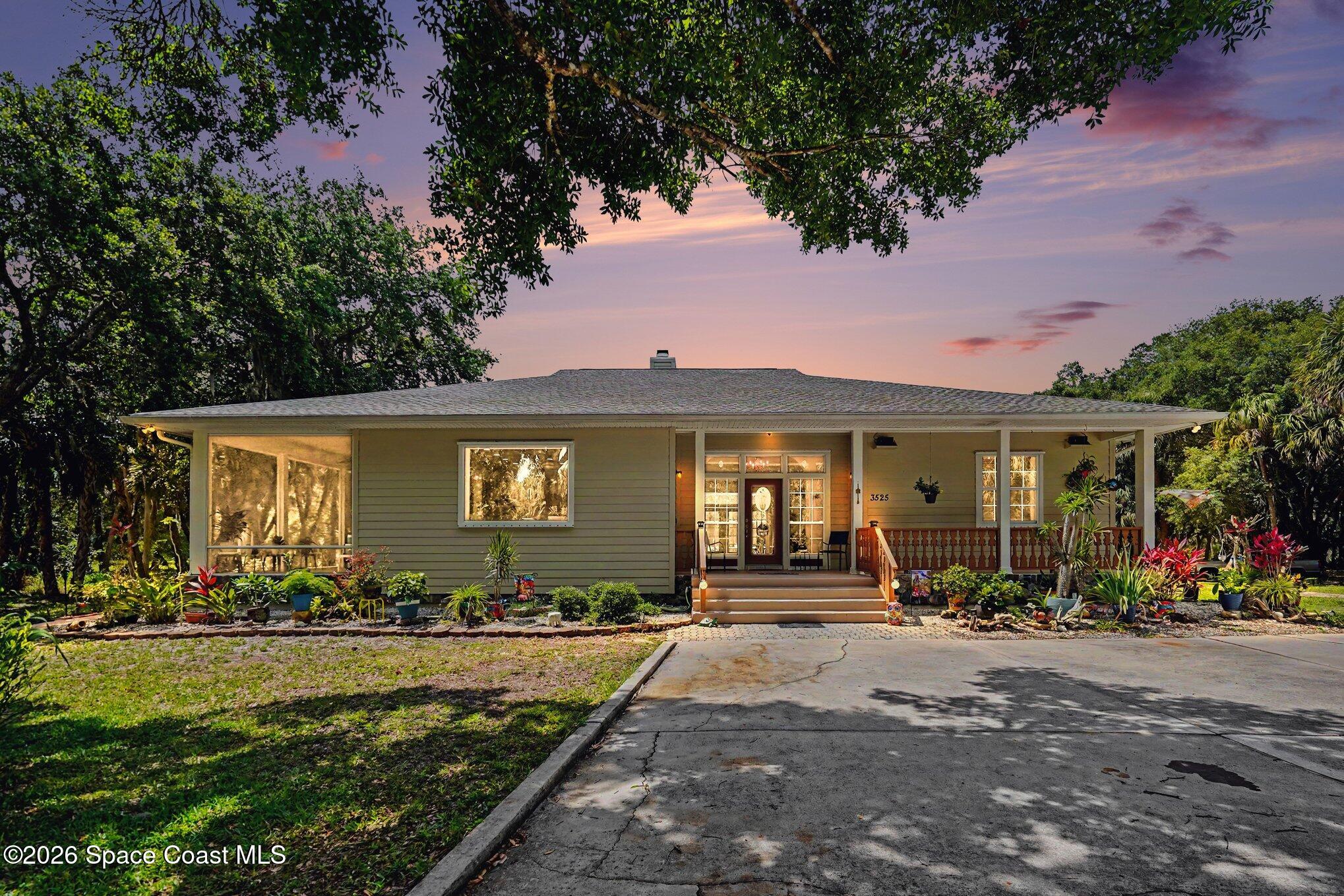 3525 Hield Road