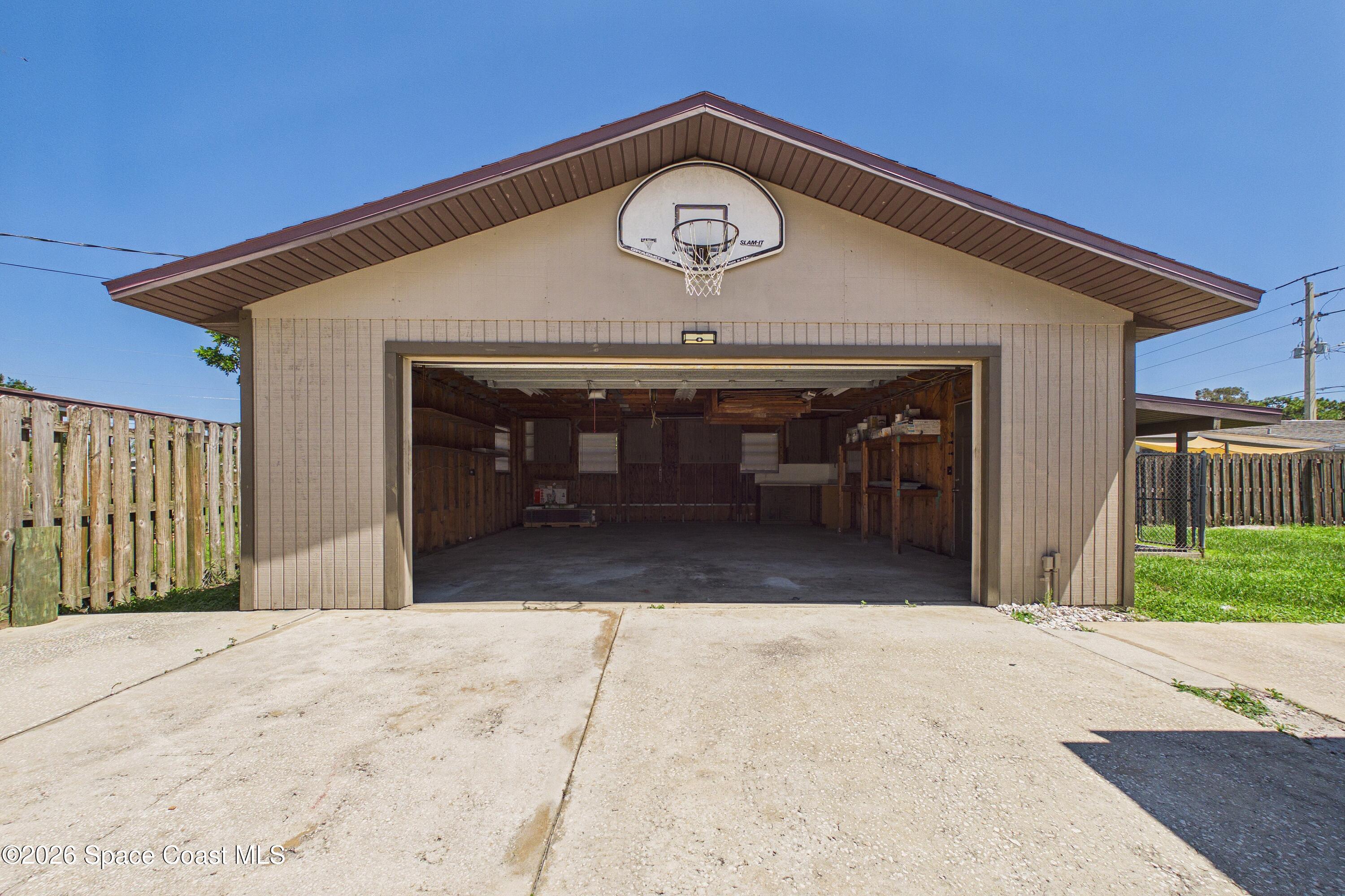 4035 Banberry Lane