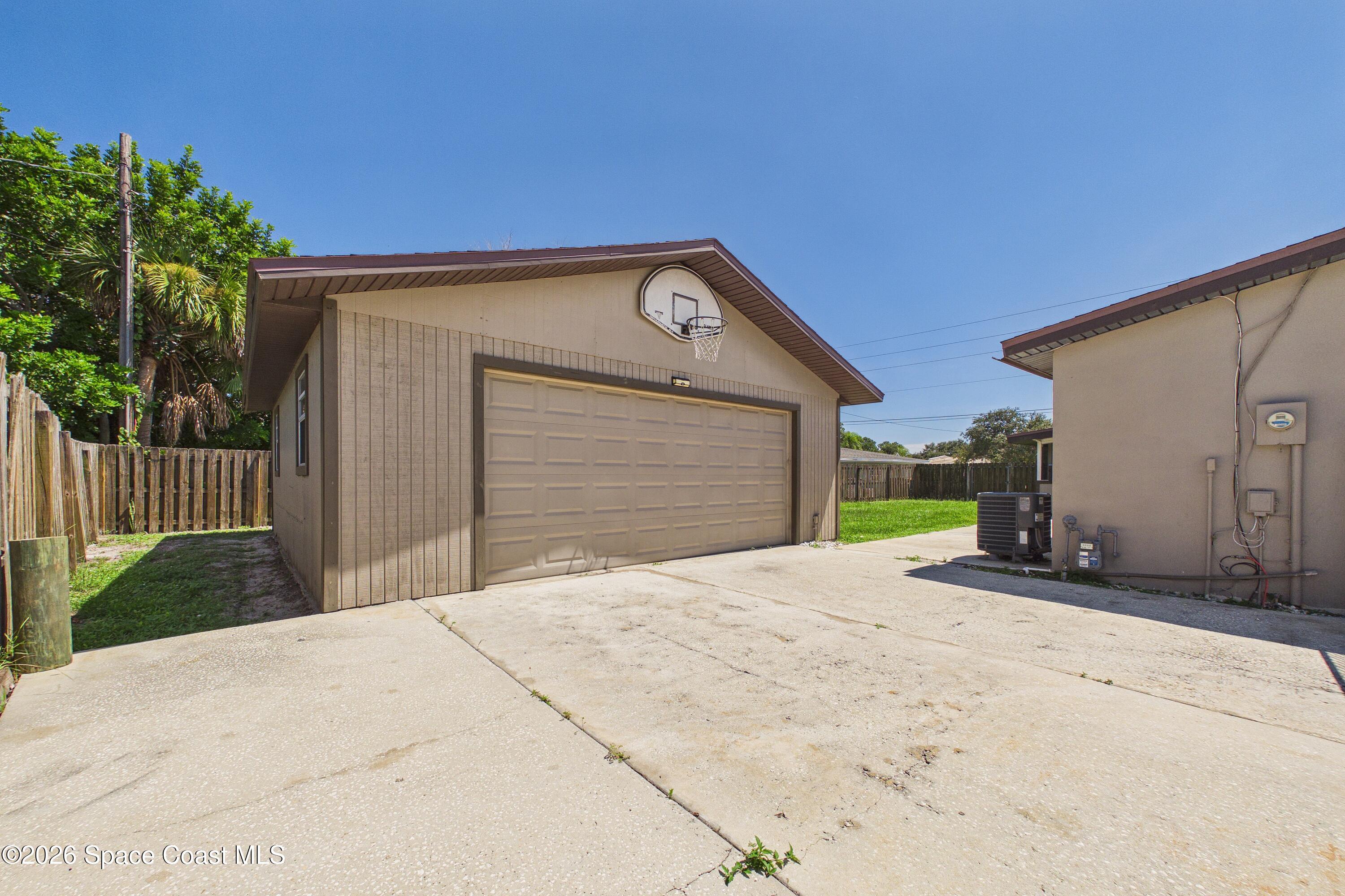 4035 Banberry Lane