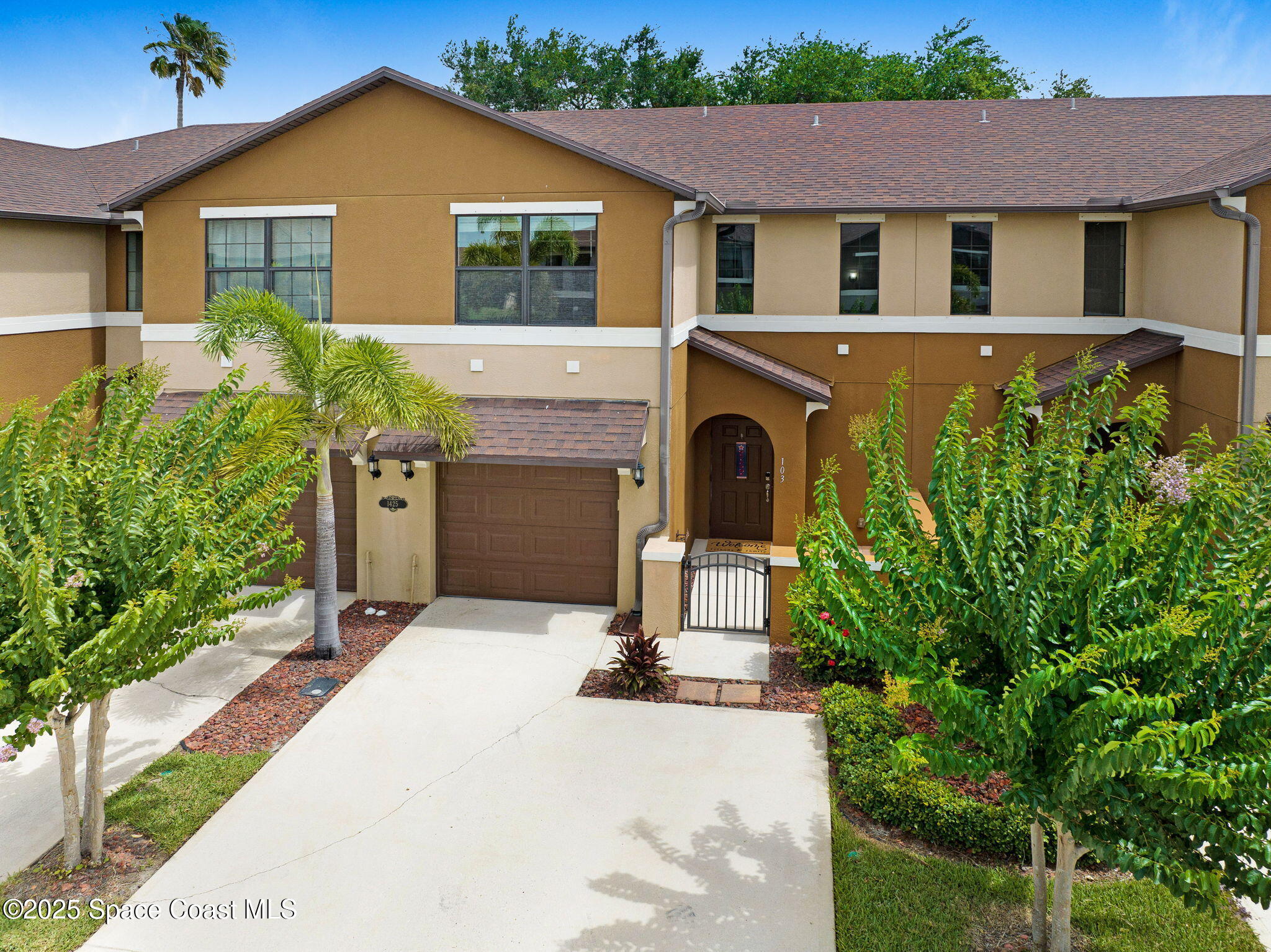1425 Lara Circle 103