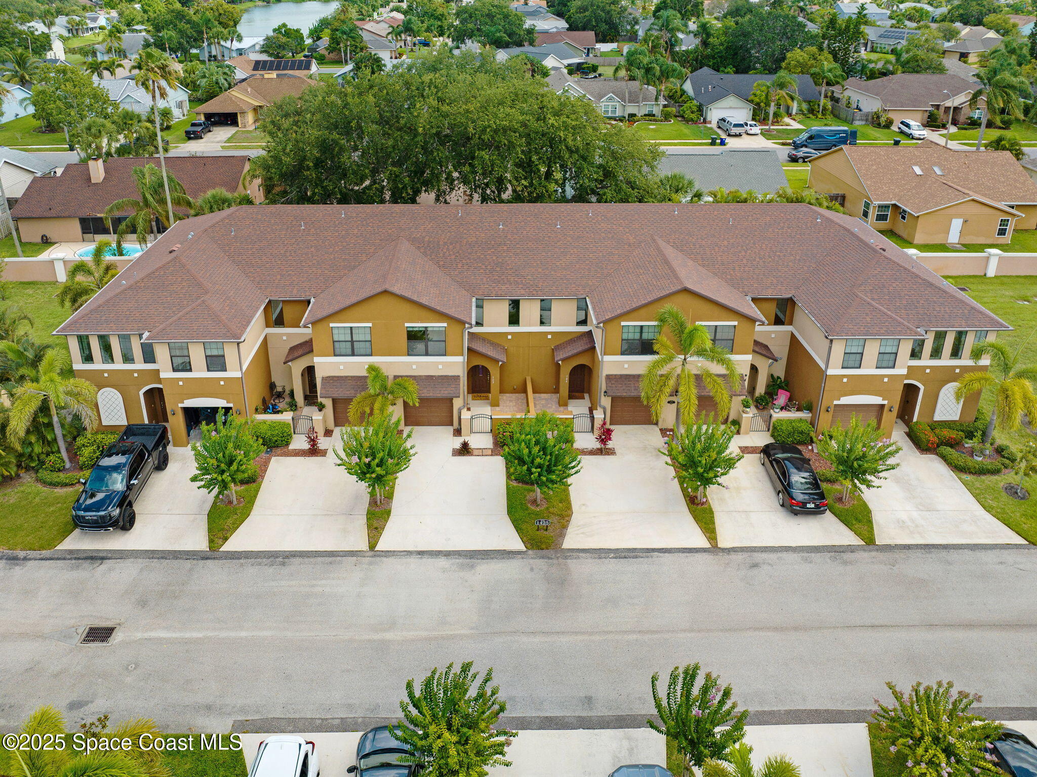 1425 Lara Circle 103