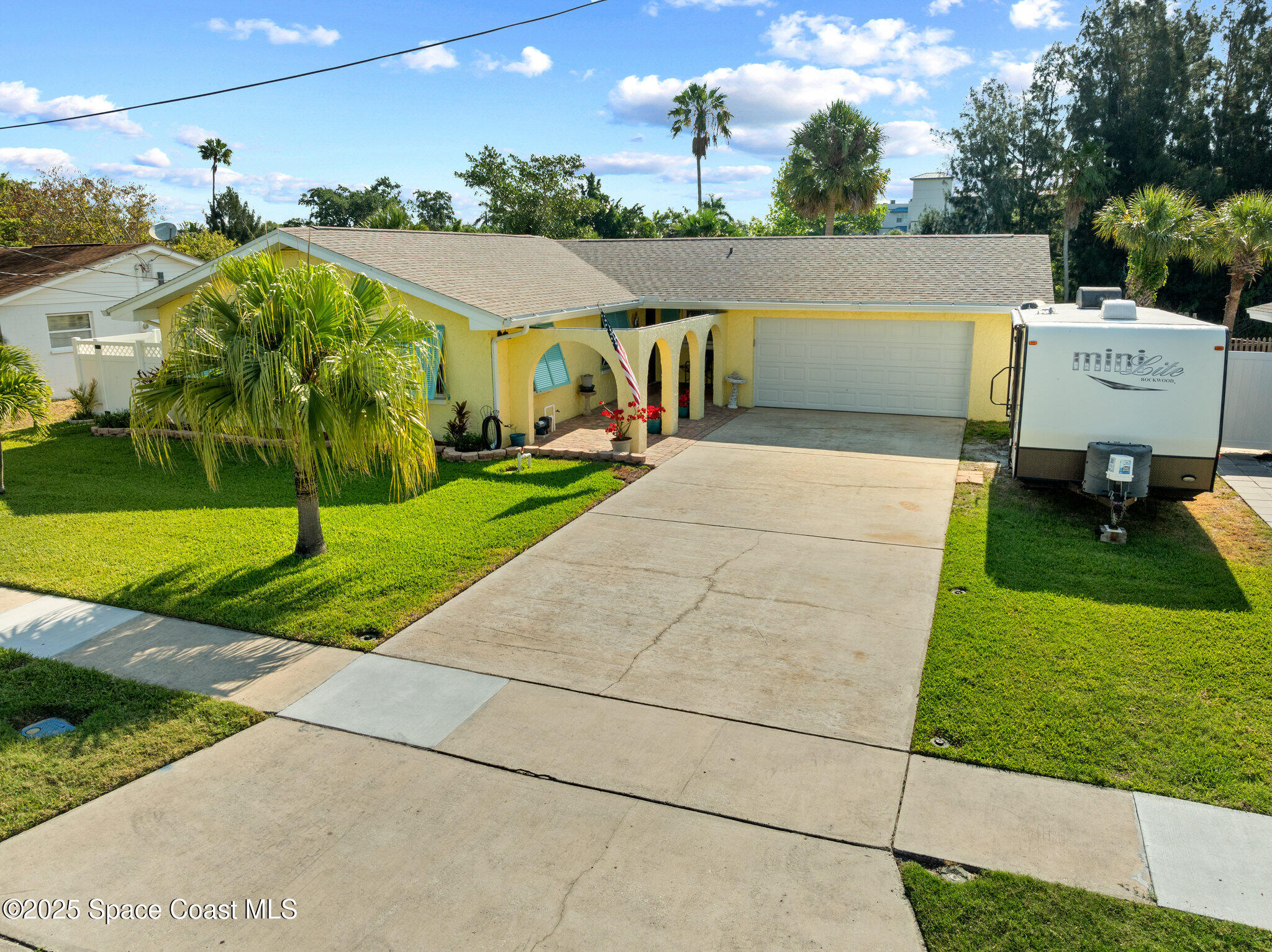 550 E Merrimac Drive