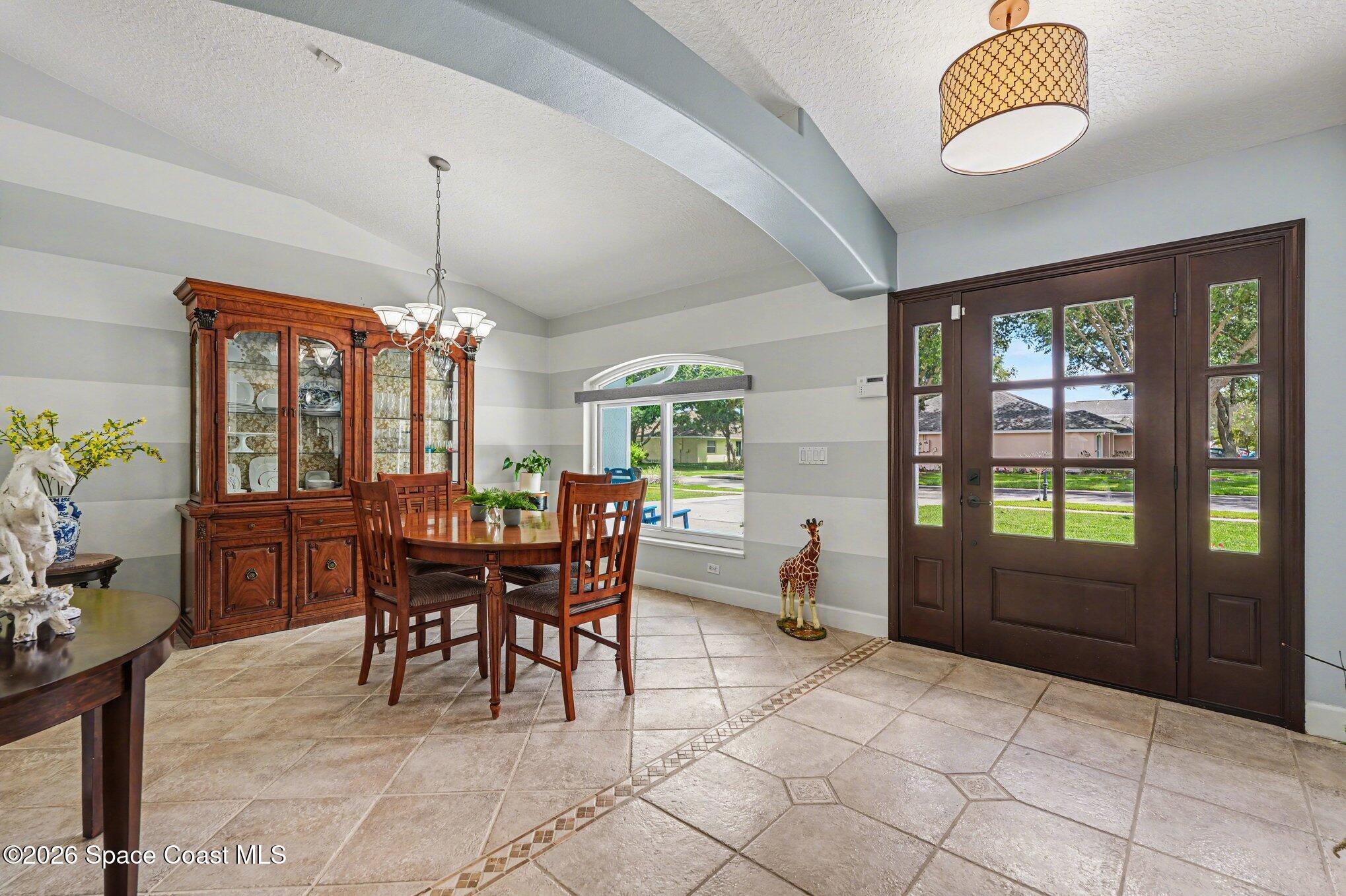 2553 Christopher Drive