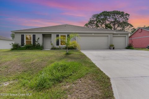 788 Isar Avenue NW Palm Bay FL 32907