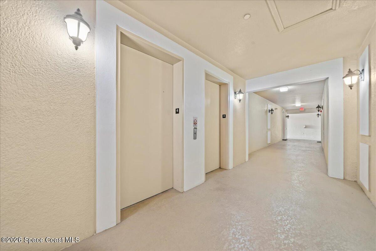 1576 Peregrine Circle 401 Circle 401