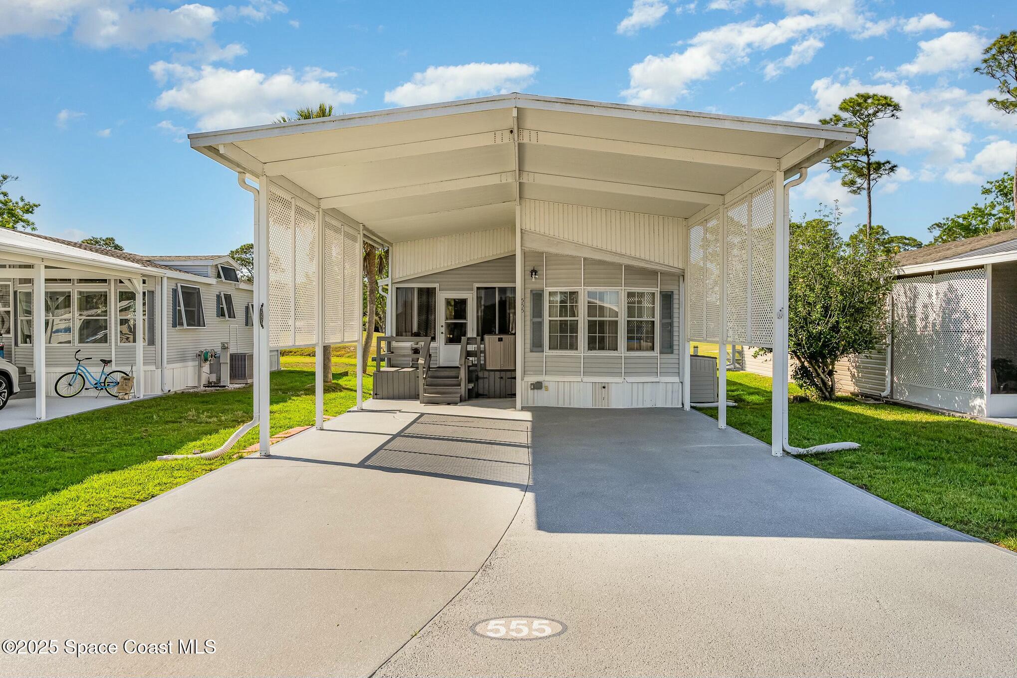 555 Lake Drive
