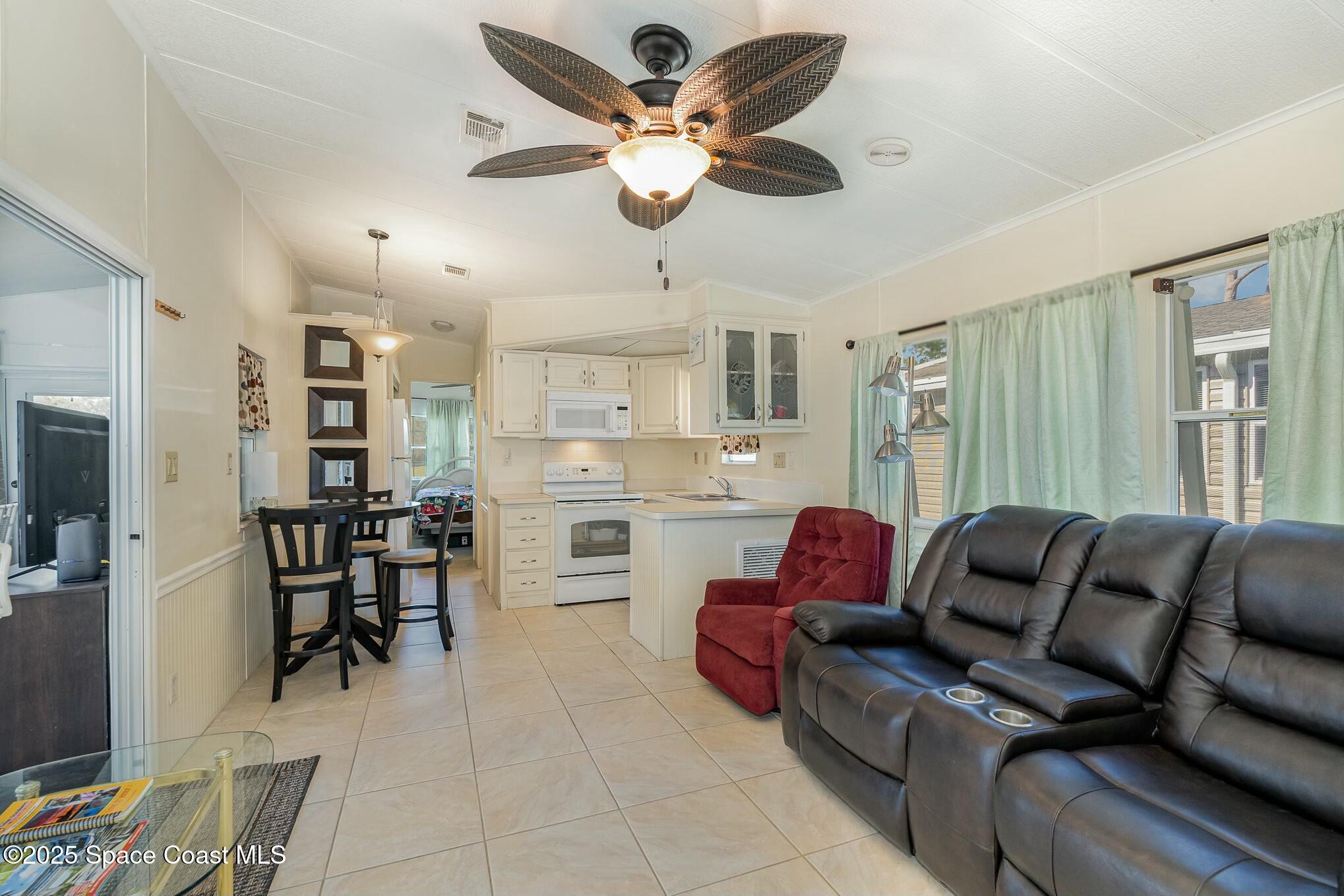 555 Lake Drive