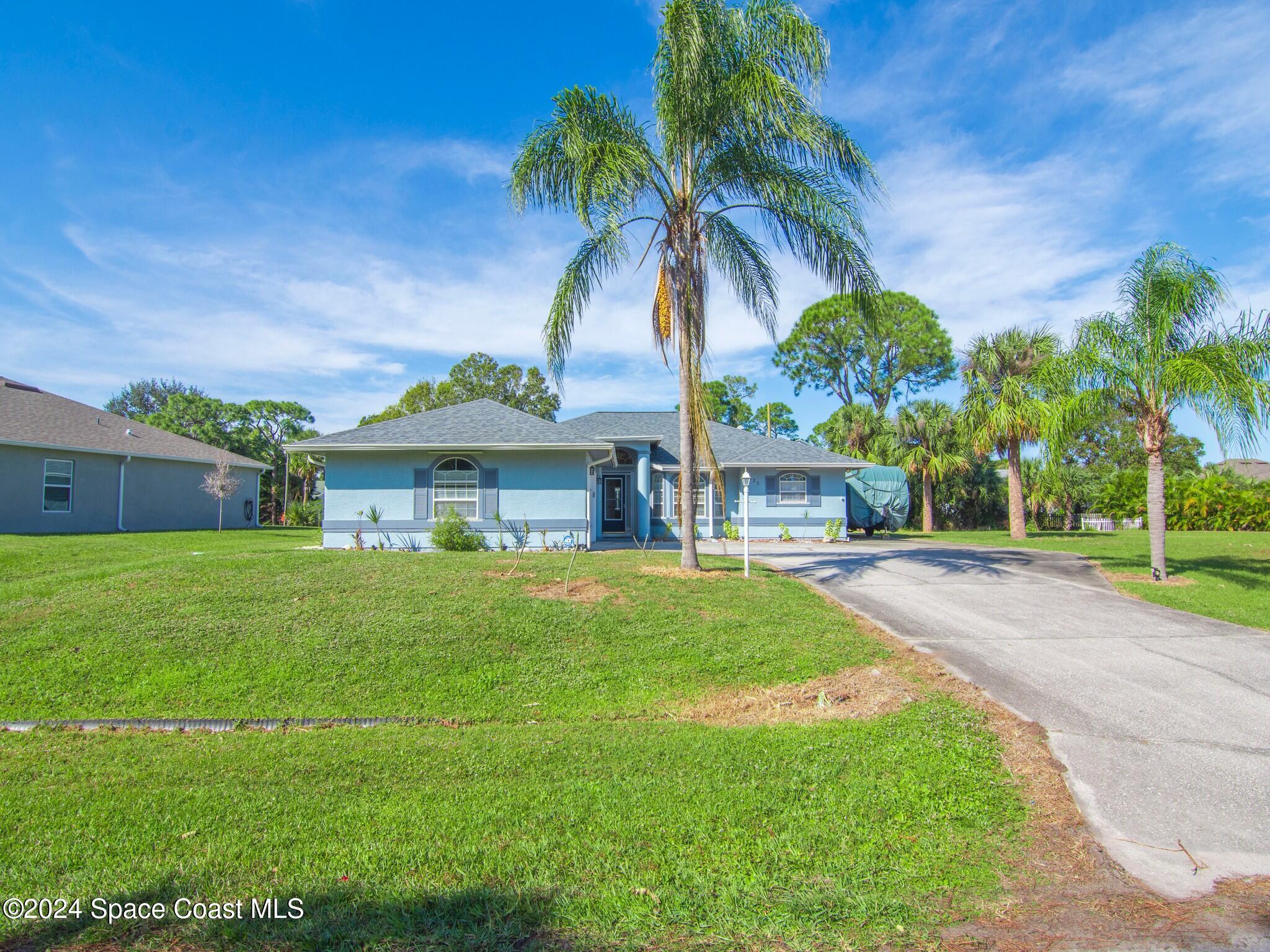 825 Landsdowne Drive