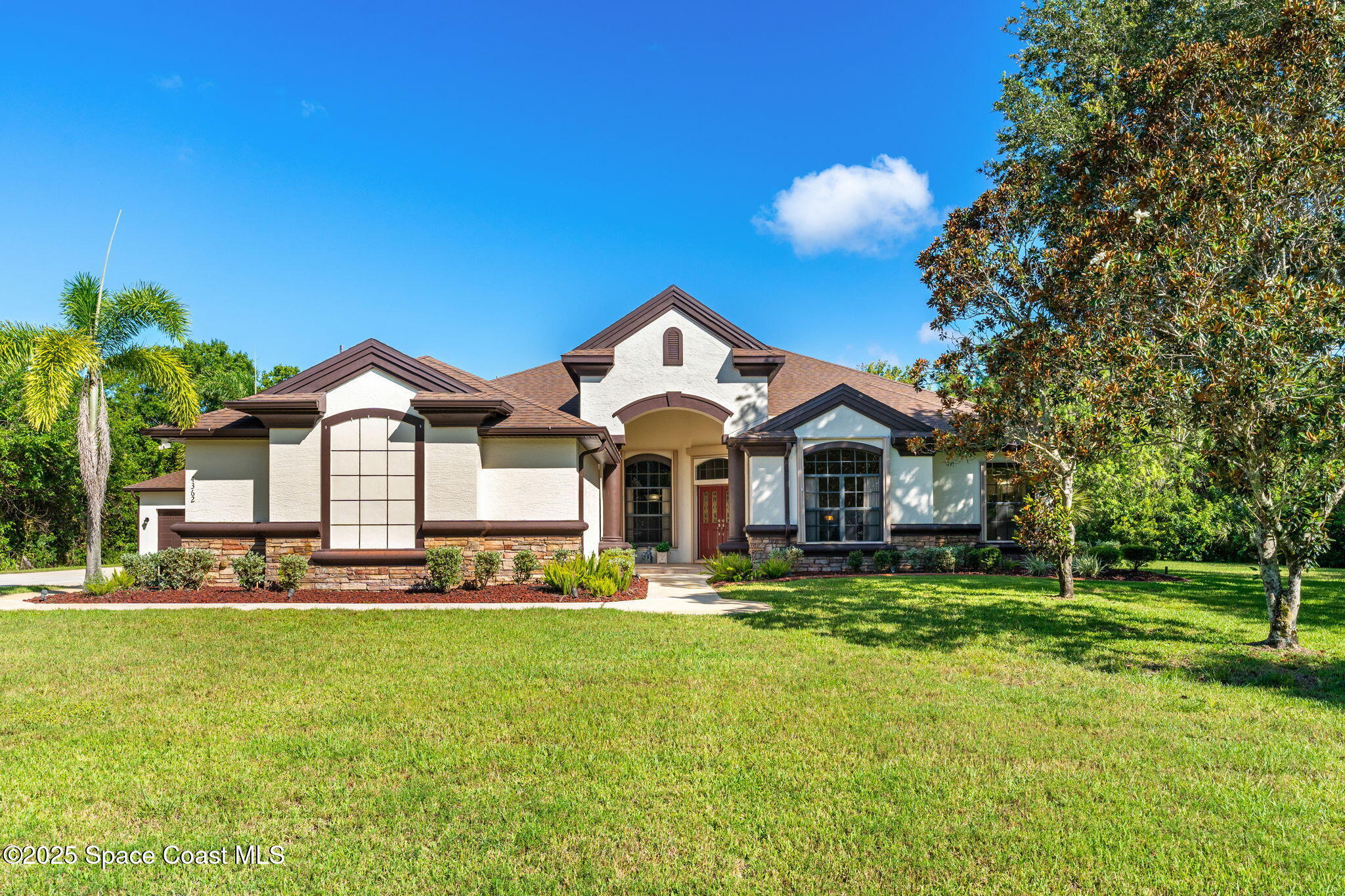 4362 Ligustrum Drive