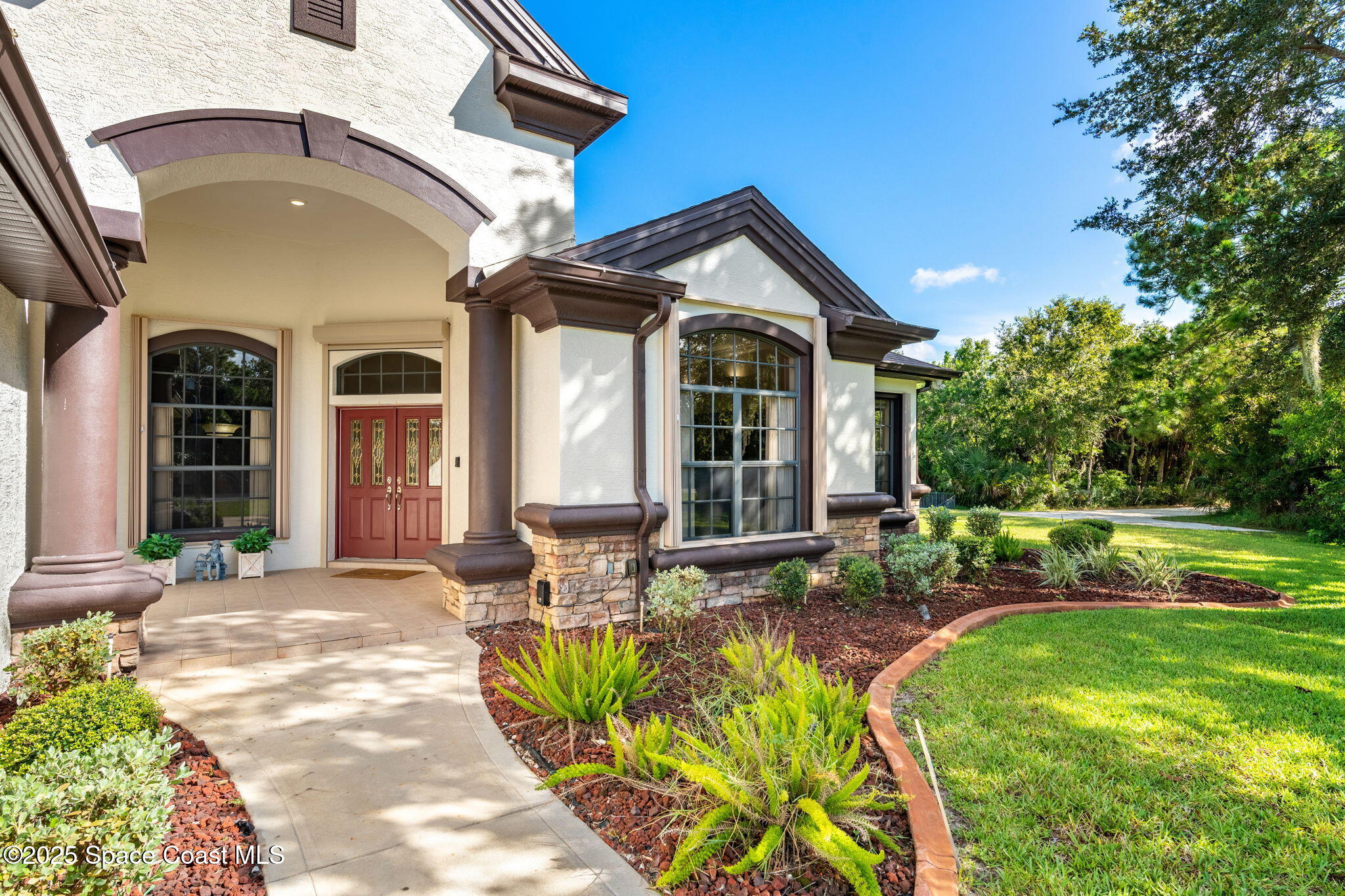 4362 Ligustrum Drive