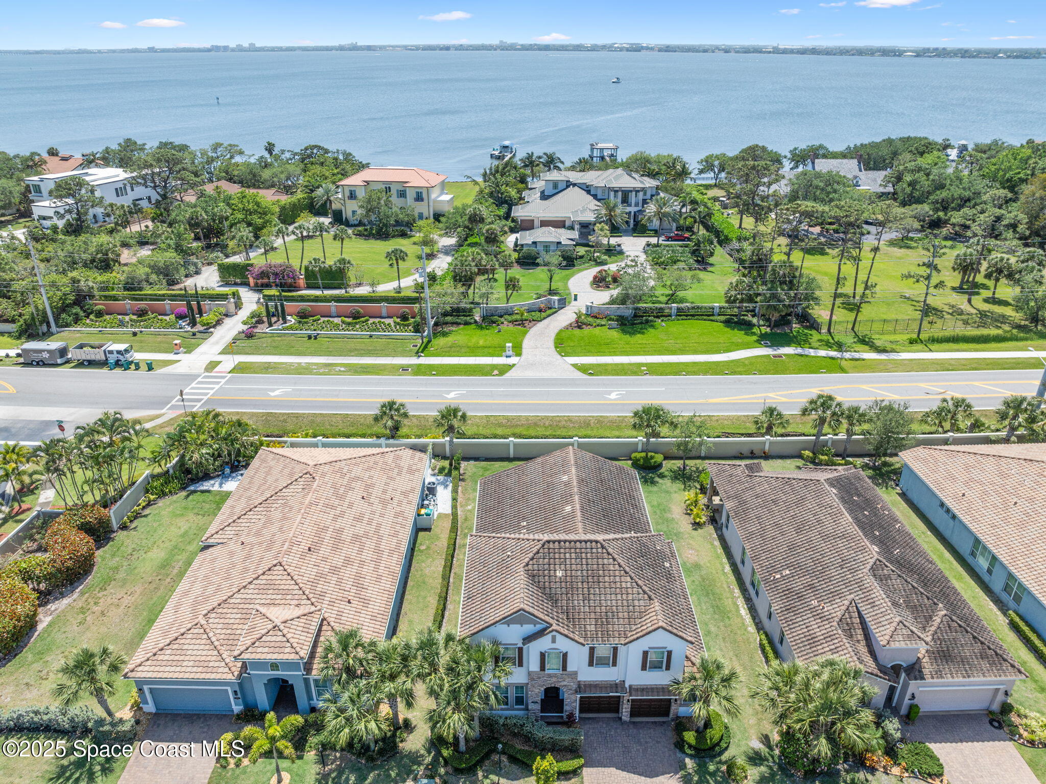 3579 Poseidon Way