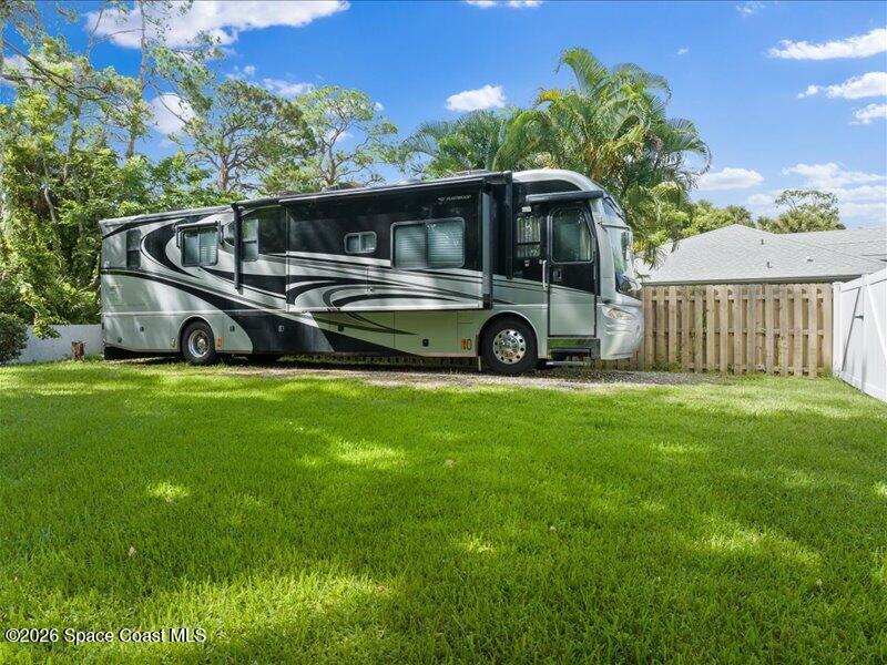 578 Lake Ashley Circle