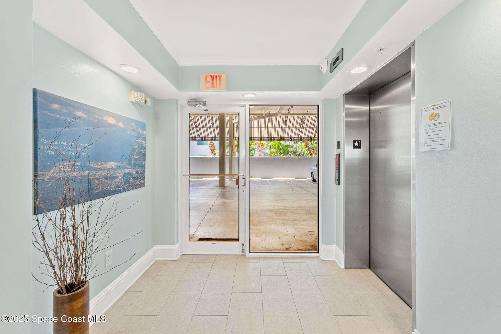 410 Hayes Avenue 203