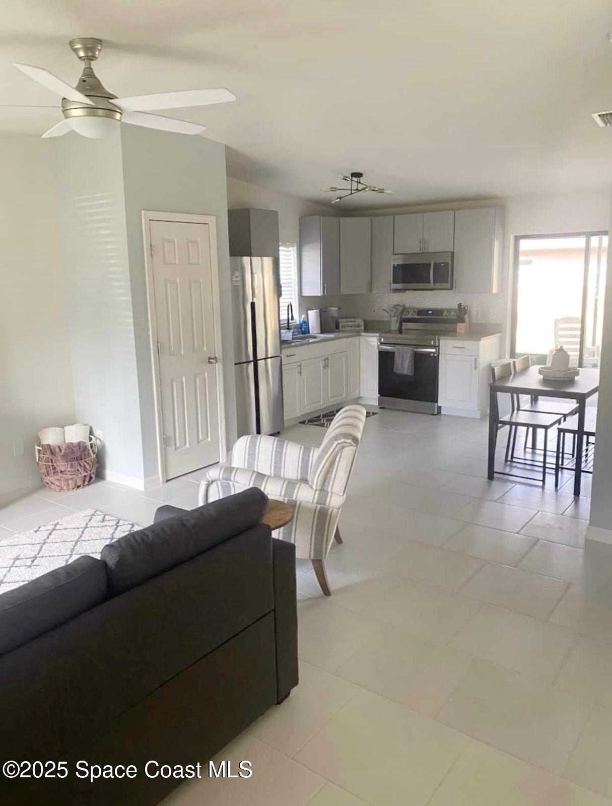 8876 N Indiana Avenue