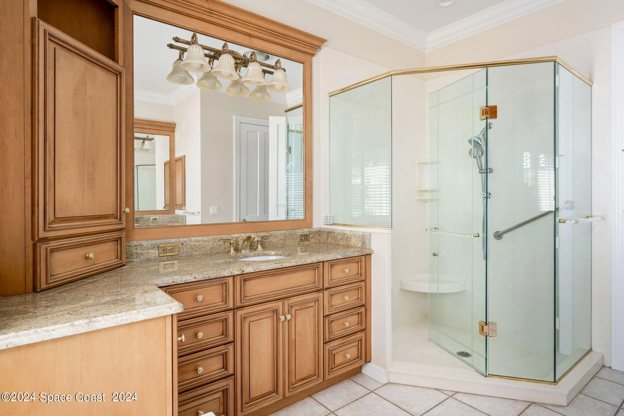 Vero Beach, Florida 32962, United States, 3 Bedrooms Bedrooms, ,3 BathroomsBathrooms,Residential,Pending,43606